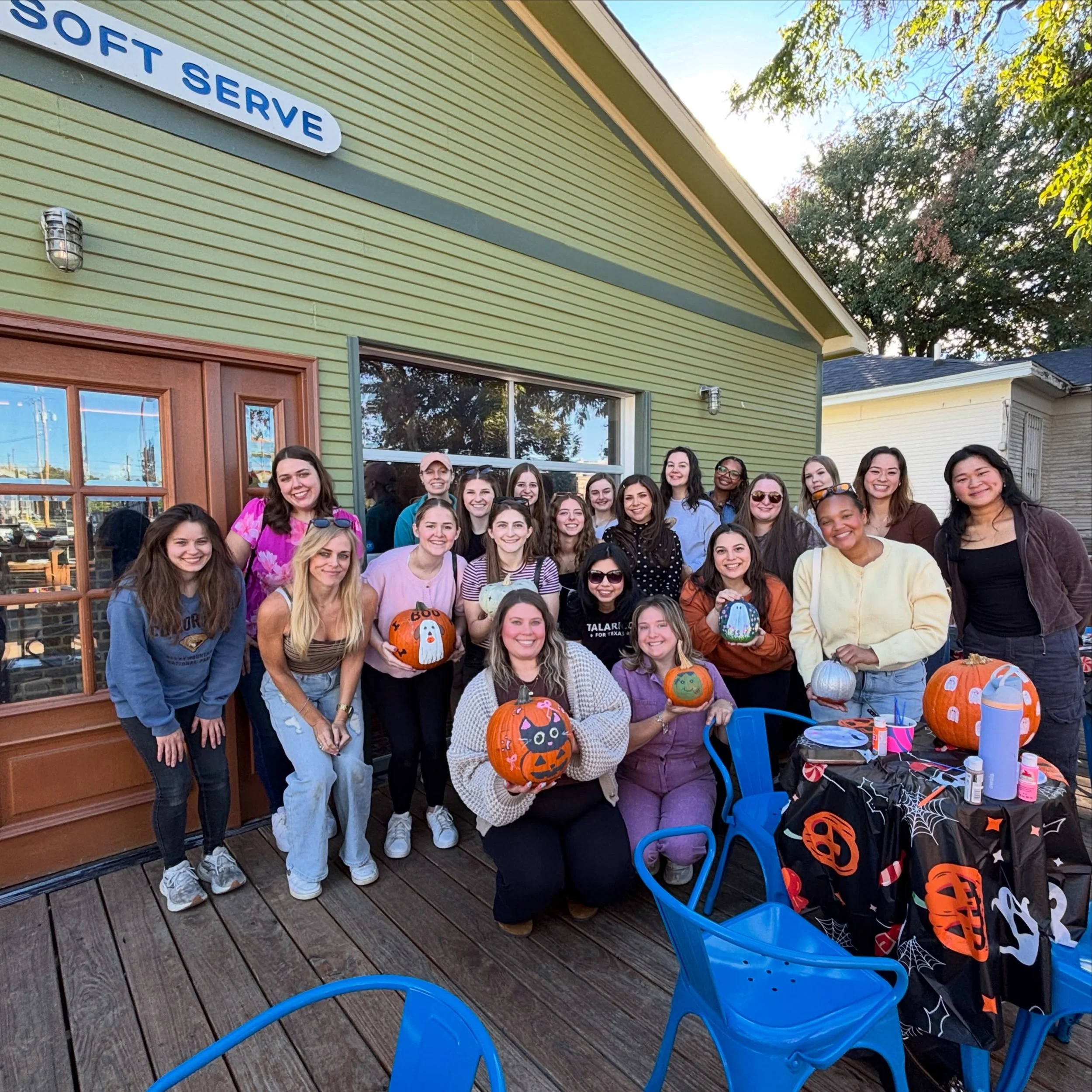 Painting pumpkins party at Swirled Peace with @thegirls.dtx ! 🎃💜

Thank you to everyone who swirled it up with us! We can&rsquo;t wait to host you again for more community events. ✨

#halloweenevent #dallastx #pumpkinpainting