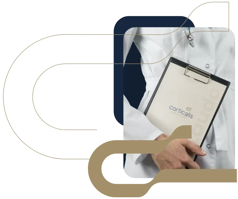 Imagem de um profissional de branco, usando jaleco, segurando uma prancheta com o logotipo 'corticalis', em um fundo com gráficos abstratos e linhas douradas.