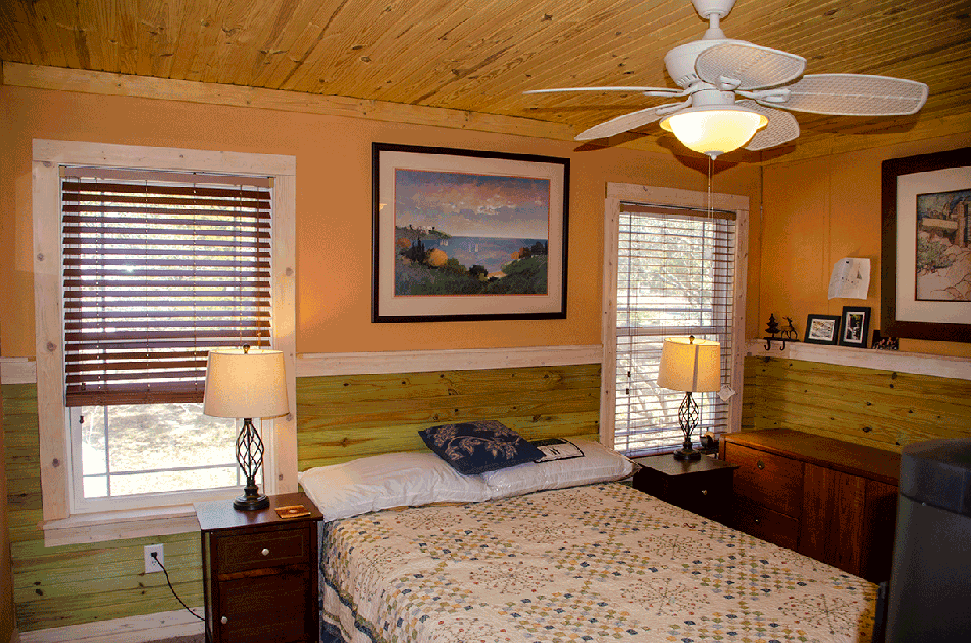 Bedroom2-3.png