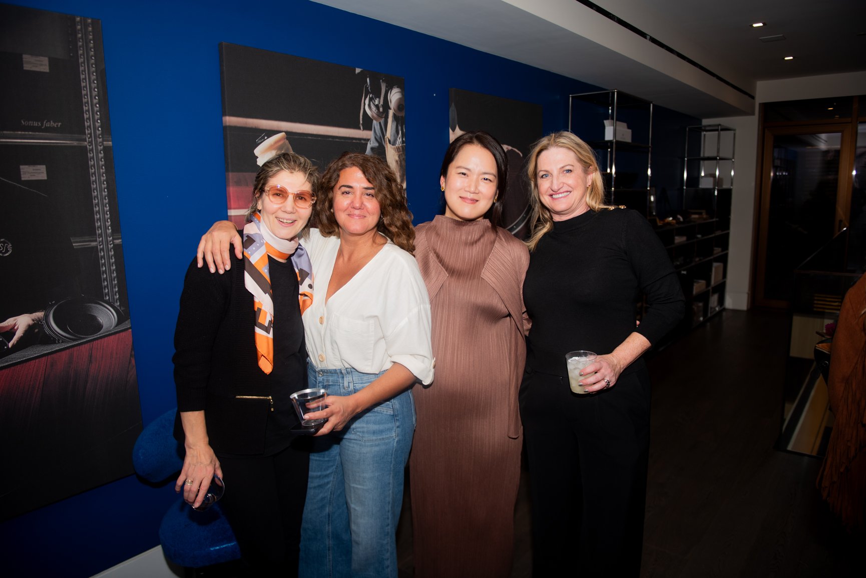 SALON 02: NEW YORK