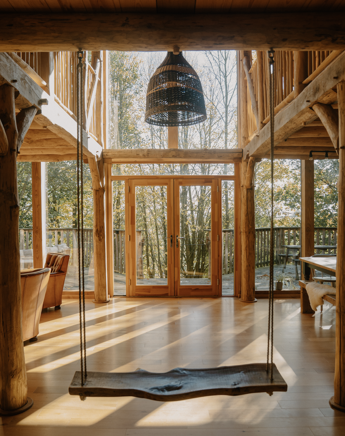 Interior photograph of the swing in Journeyman Treehouse