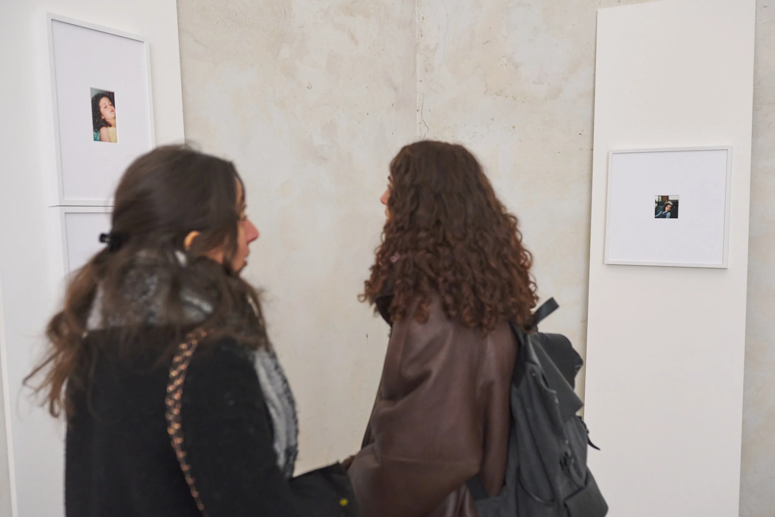 Visitors at the opening of Paolo Bufalini’s Argo, curated by Sineglossa