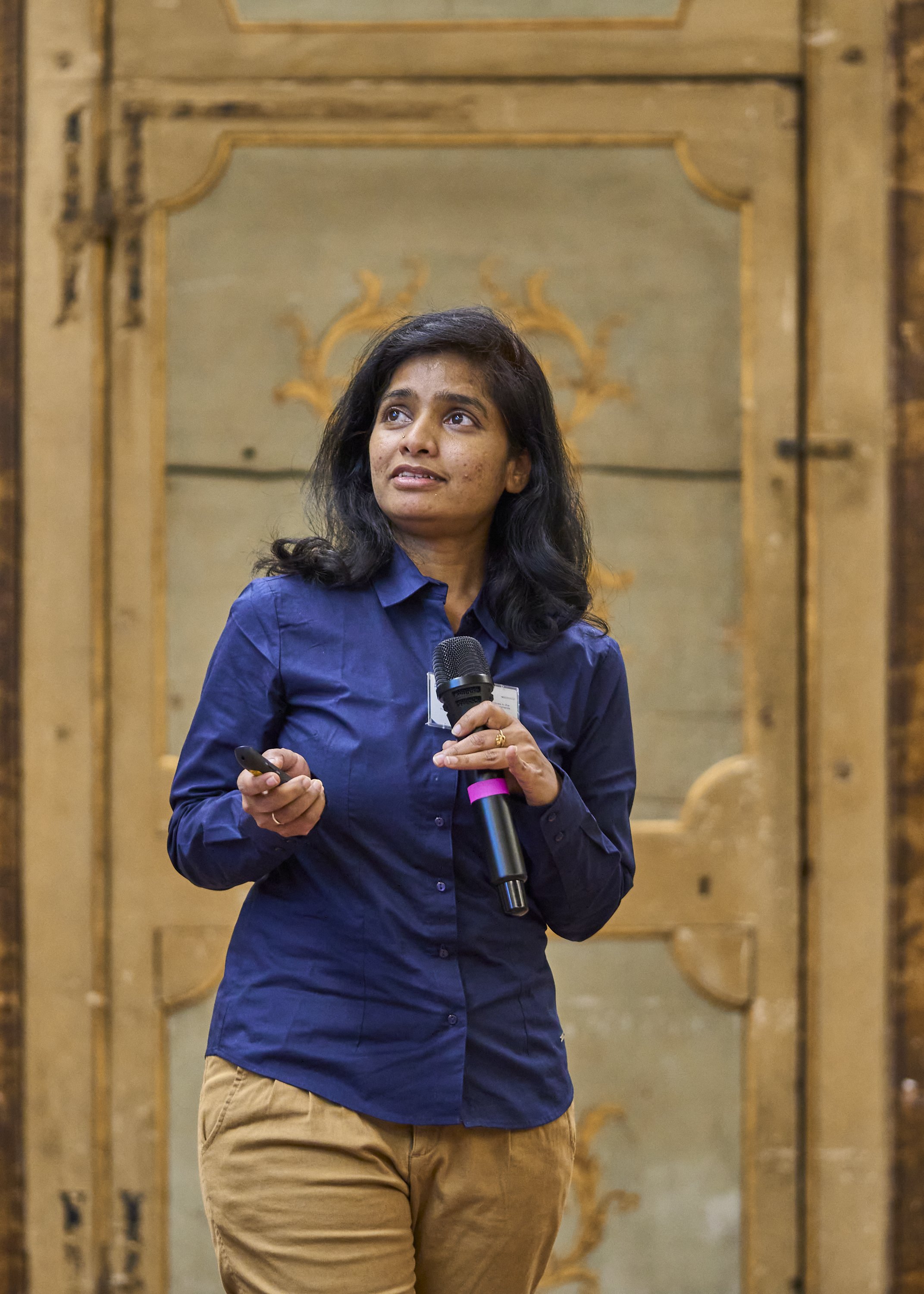 Speaker presenting at the University of Bologna workshop on sustainable coastal management