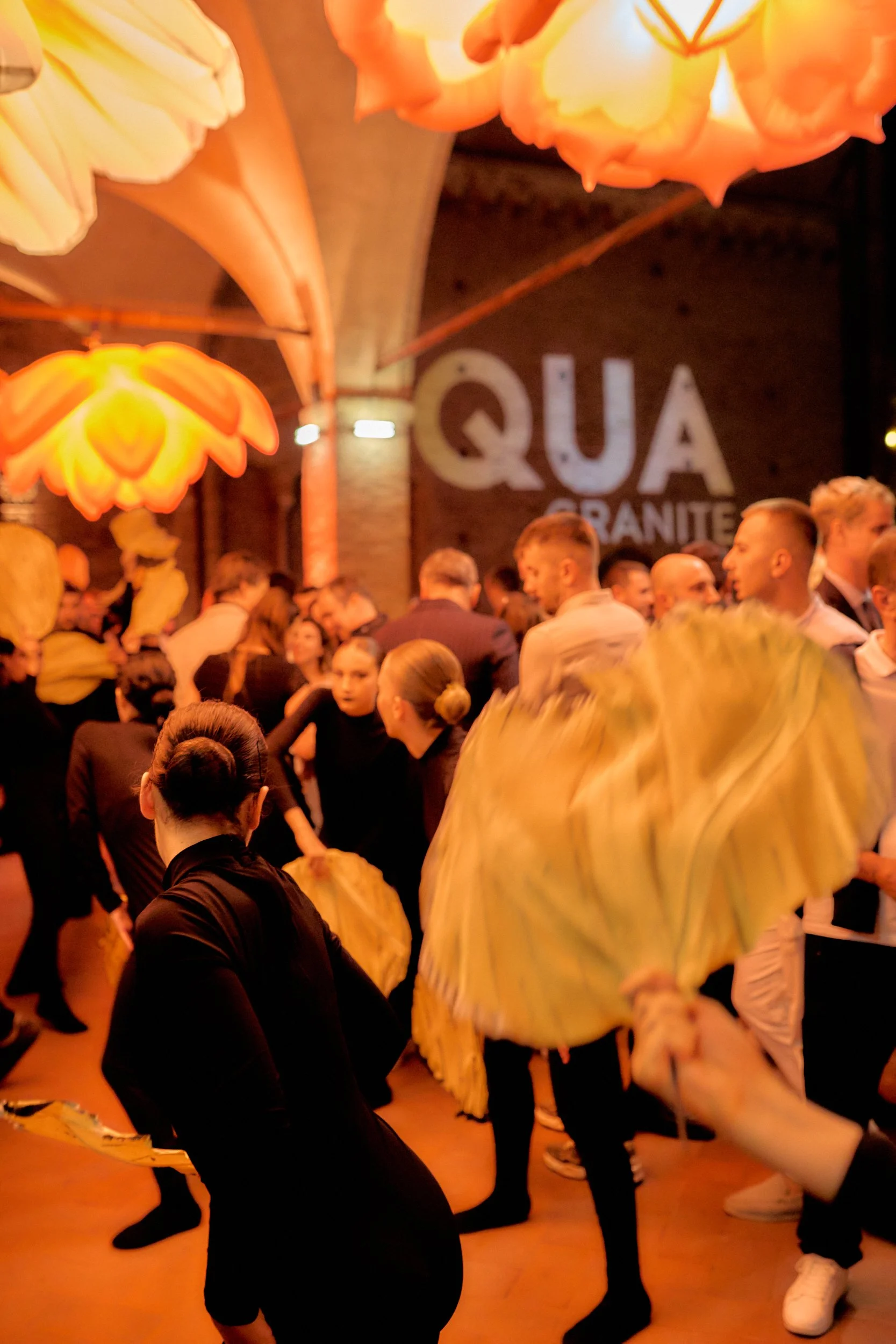 Live performance during the Qua Granite party at Palazzo Re Enzo