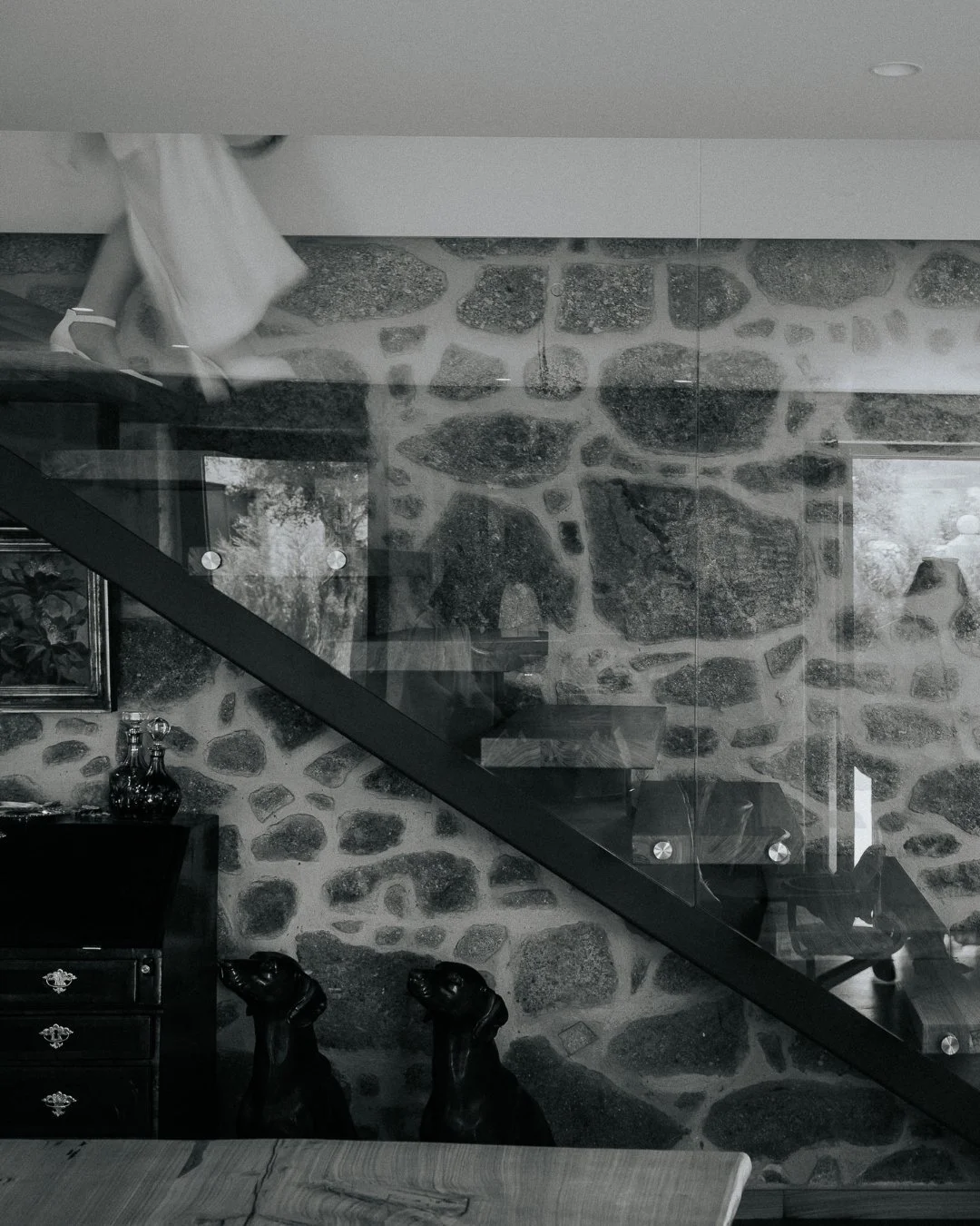 She&rsquo;s almost there &mdash; unseen, yet unforgettable. 🤍
.
.
.
.
#tiagocoelhophoto #casamento #wedding #loversrealbride #fotografiadecasamento #portugalweddingphotographer #weddingphotography #weddingphotographer #weddingprep #fineartlove #mode