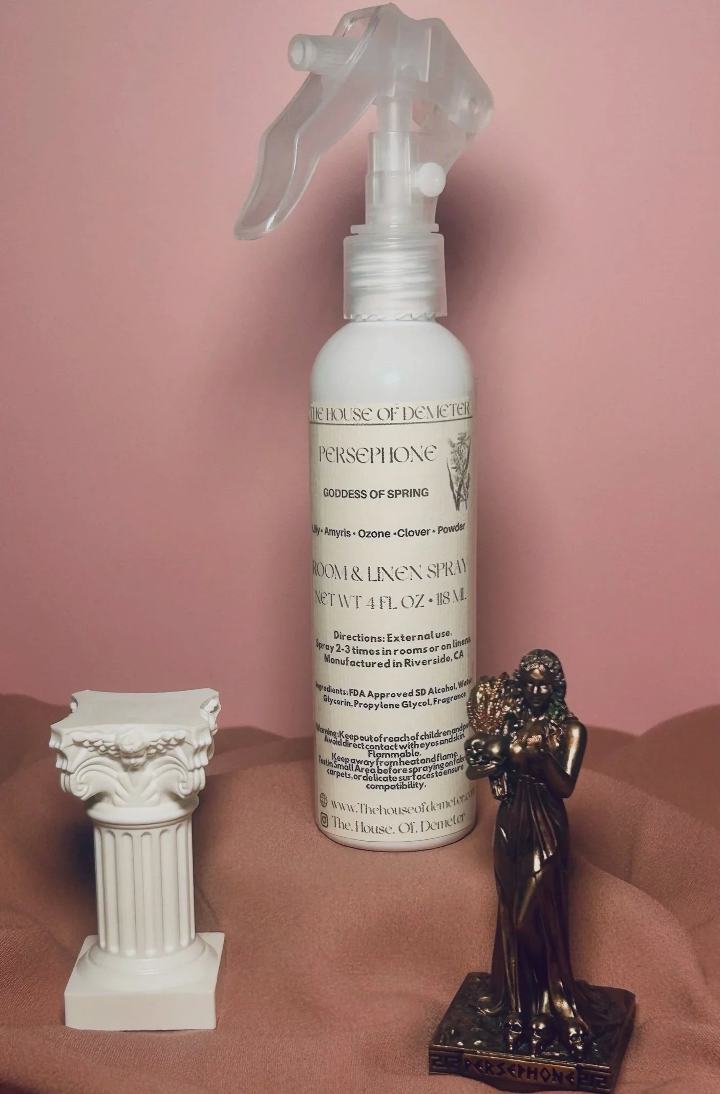 Room spray with clover, lily, lime & cantaloupe fragrance