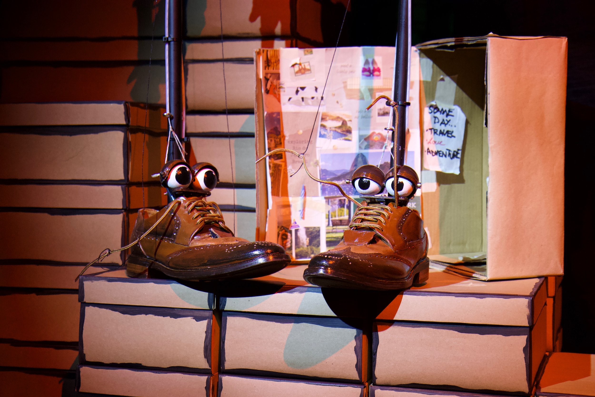 Simon and His Shoes