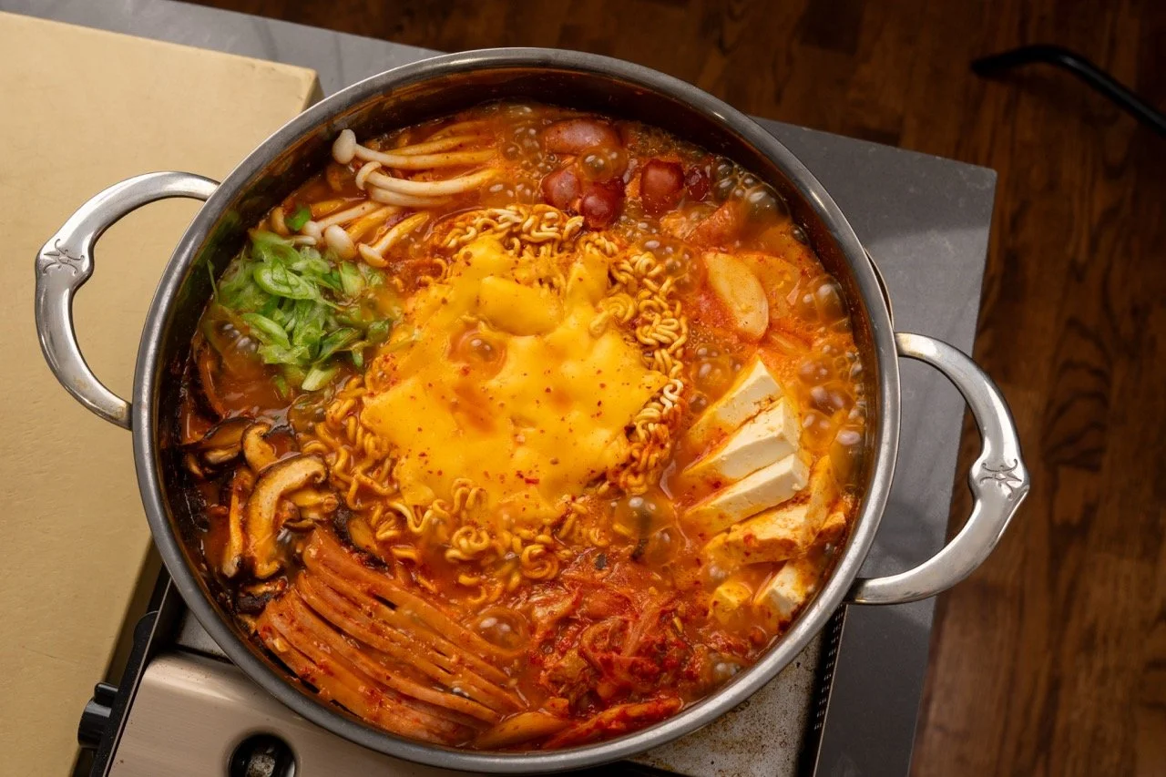 Korean Army Base Stew (Budae Jjigae 부대찌개)