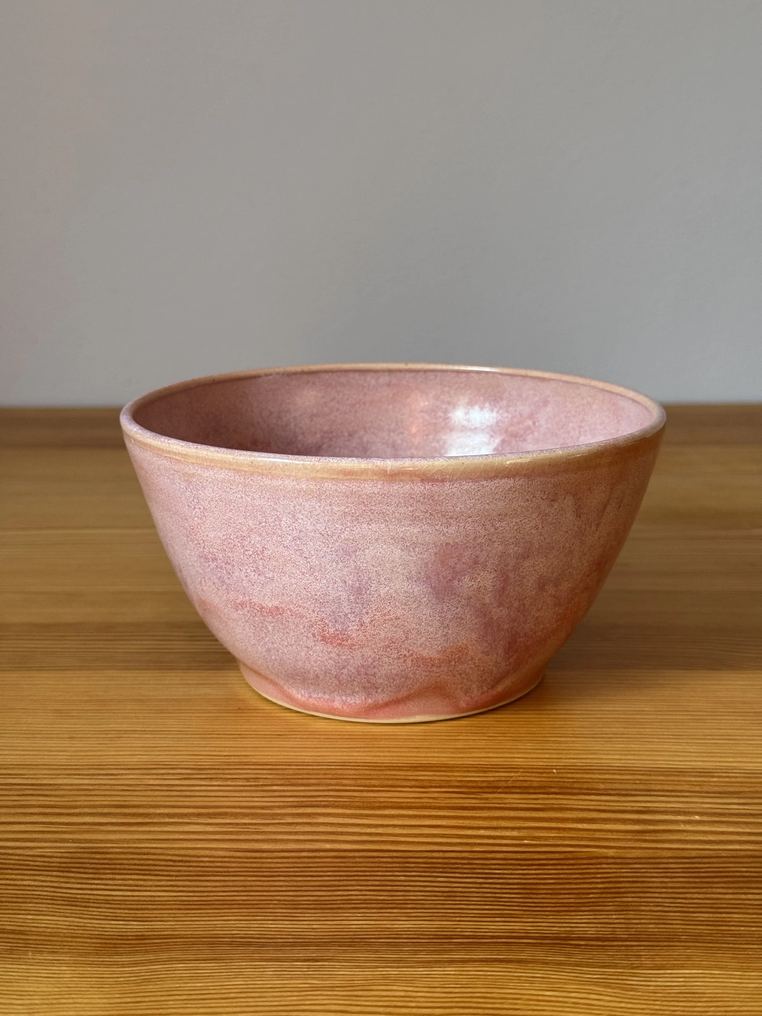Medium Bowl - Pink - detail.jpeg
