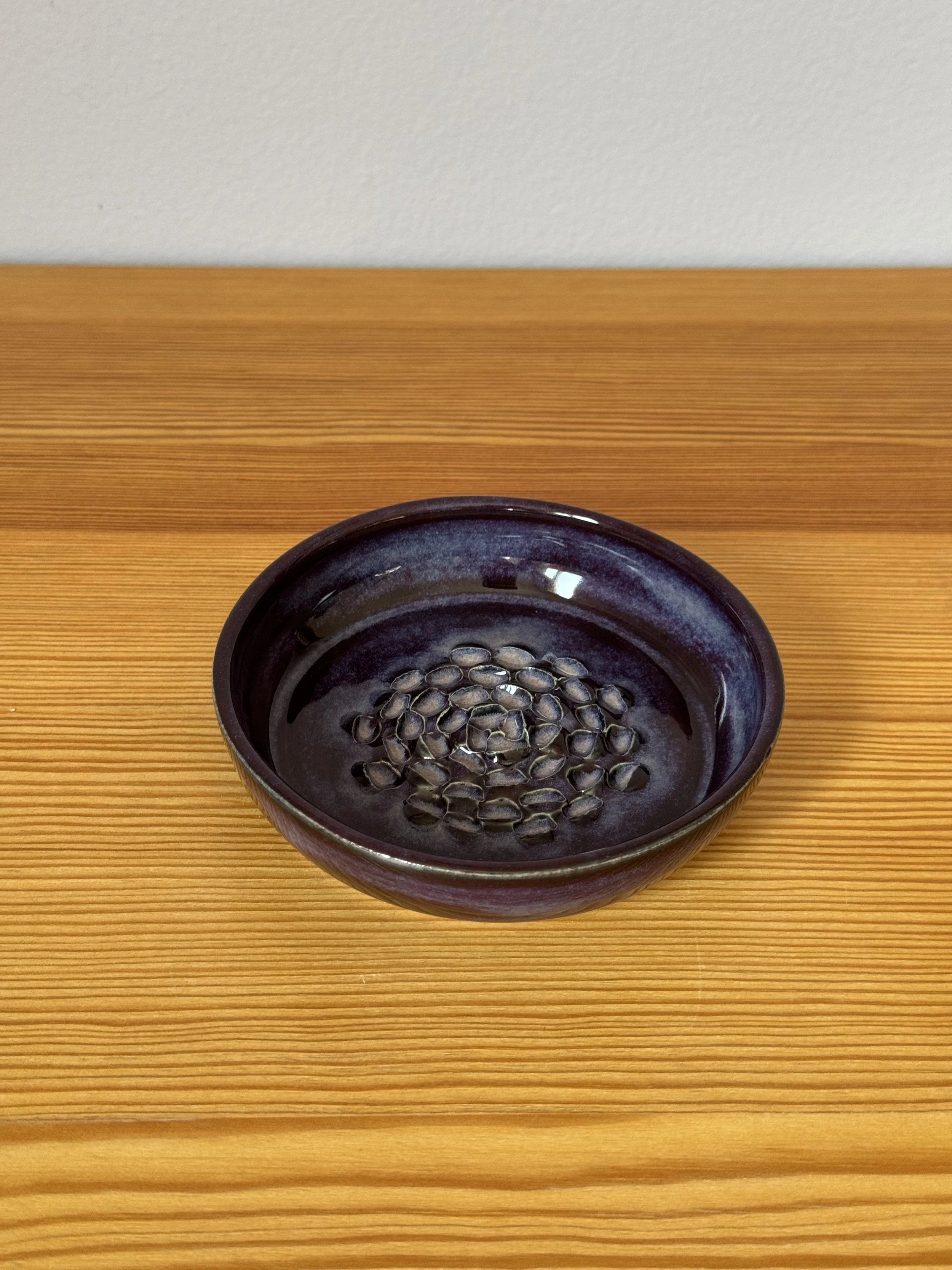 Garlic Grater - Midnight Purple - top.jpeg