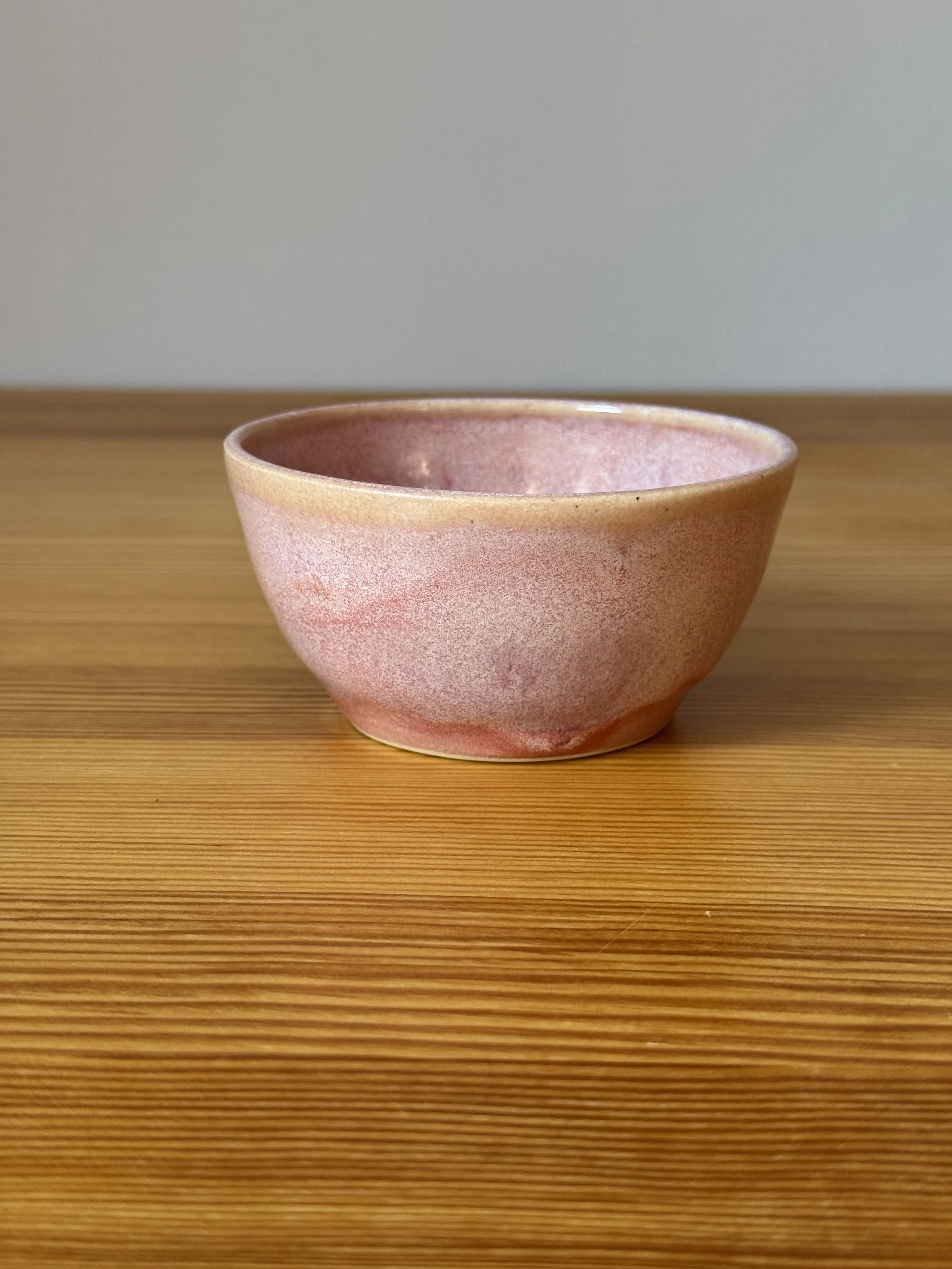 Small Bowl - Pink - handmade.jpeg