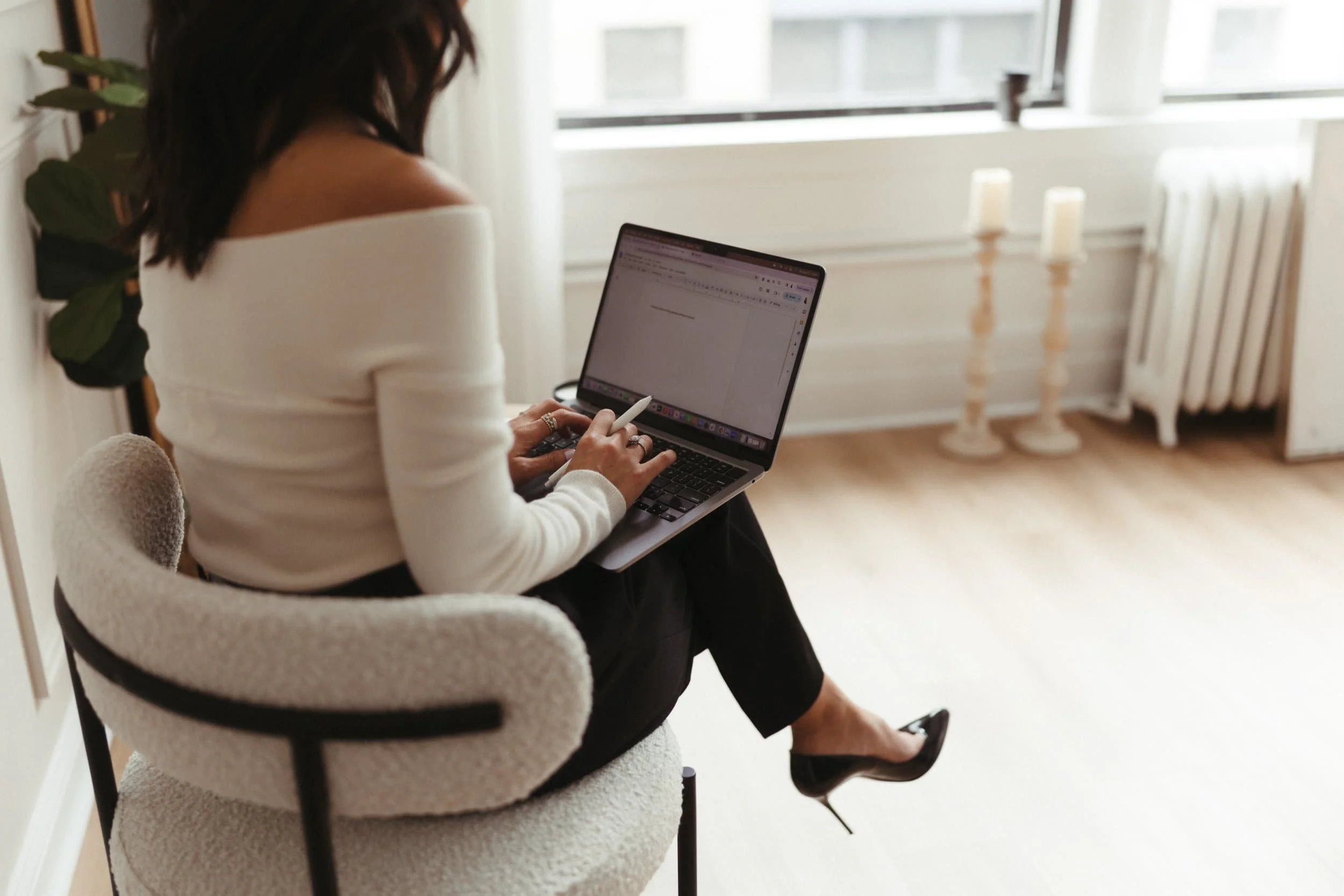 Intellectual property legal support for entrepreneurs and online business owners.