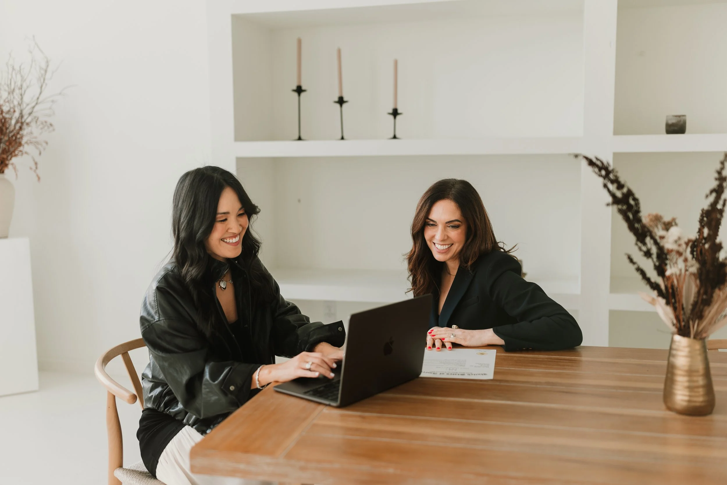 Mika Mooney working with a brand owner client for trademark filing