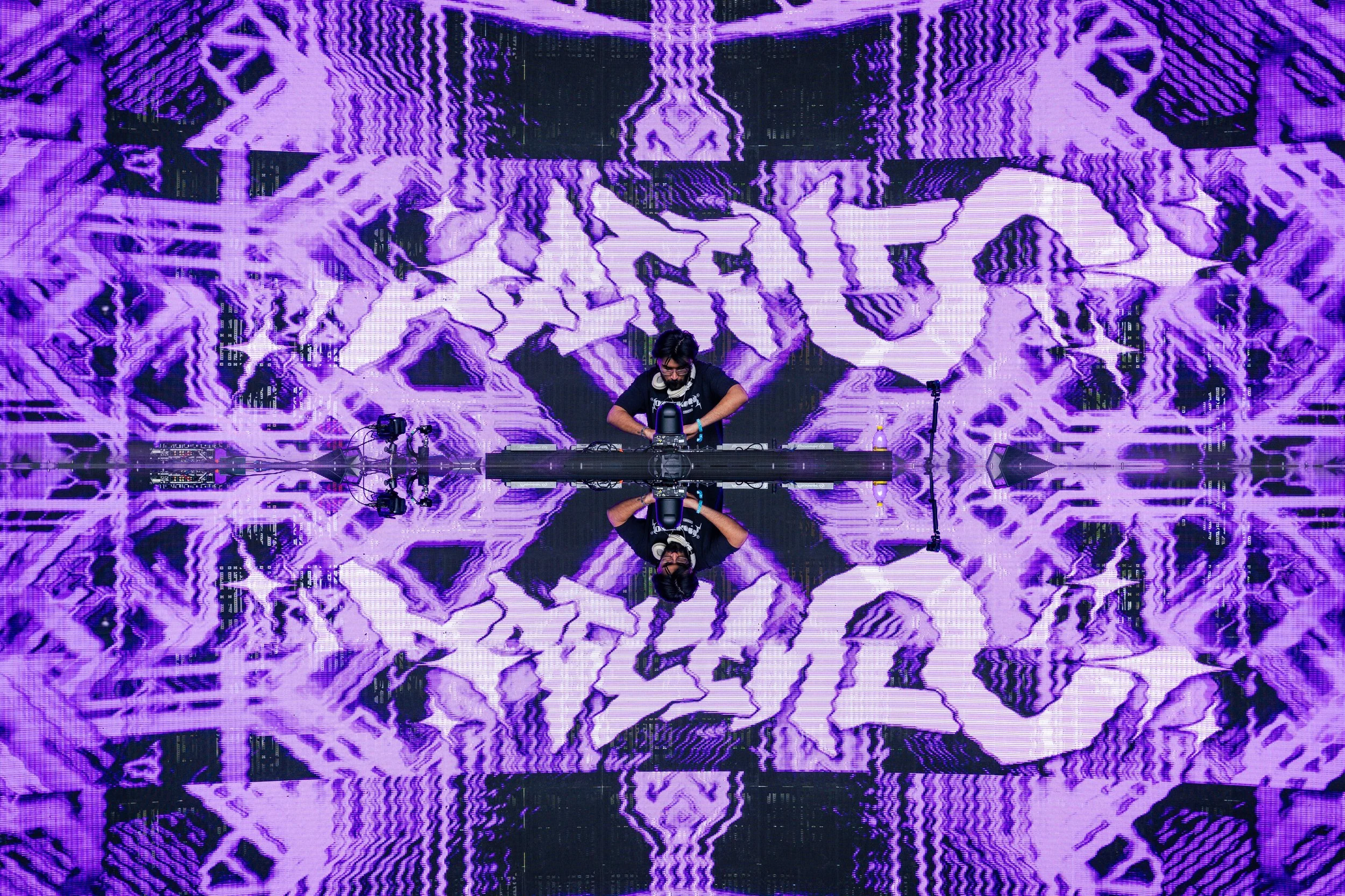 Agent O, Infrasound 2026
