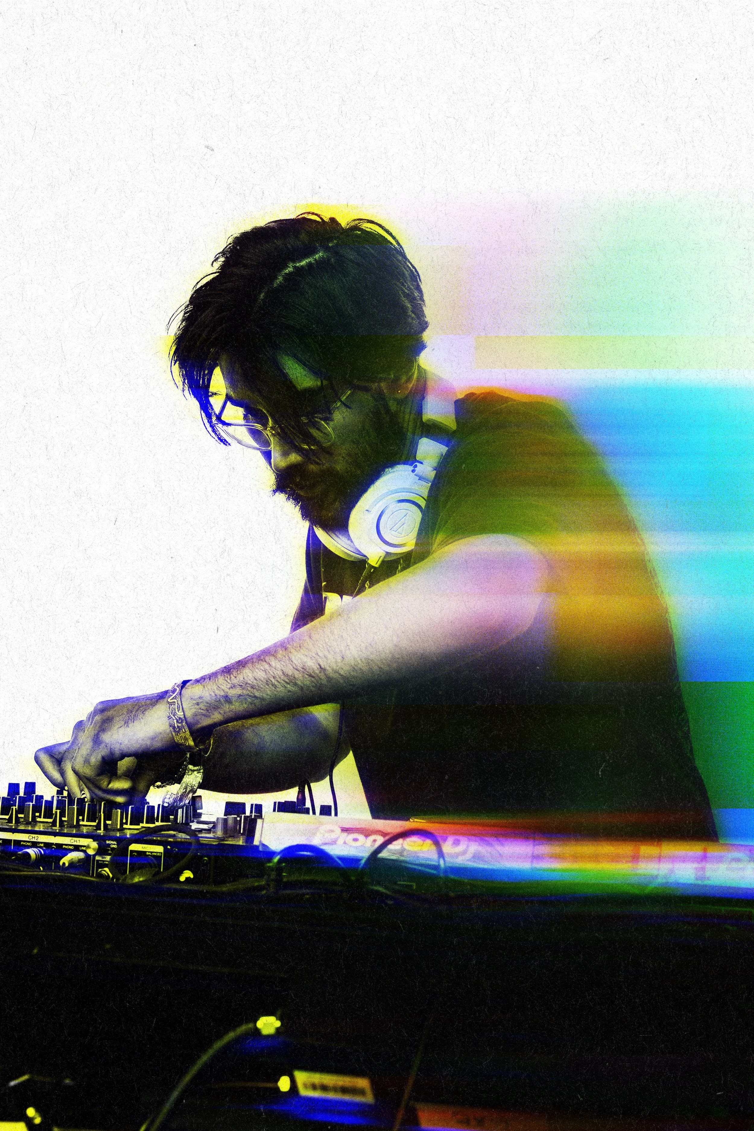 Agent O, Infrasound 2026