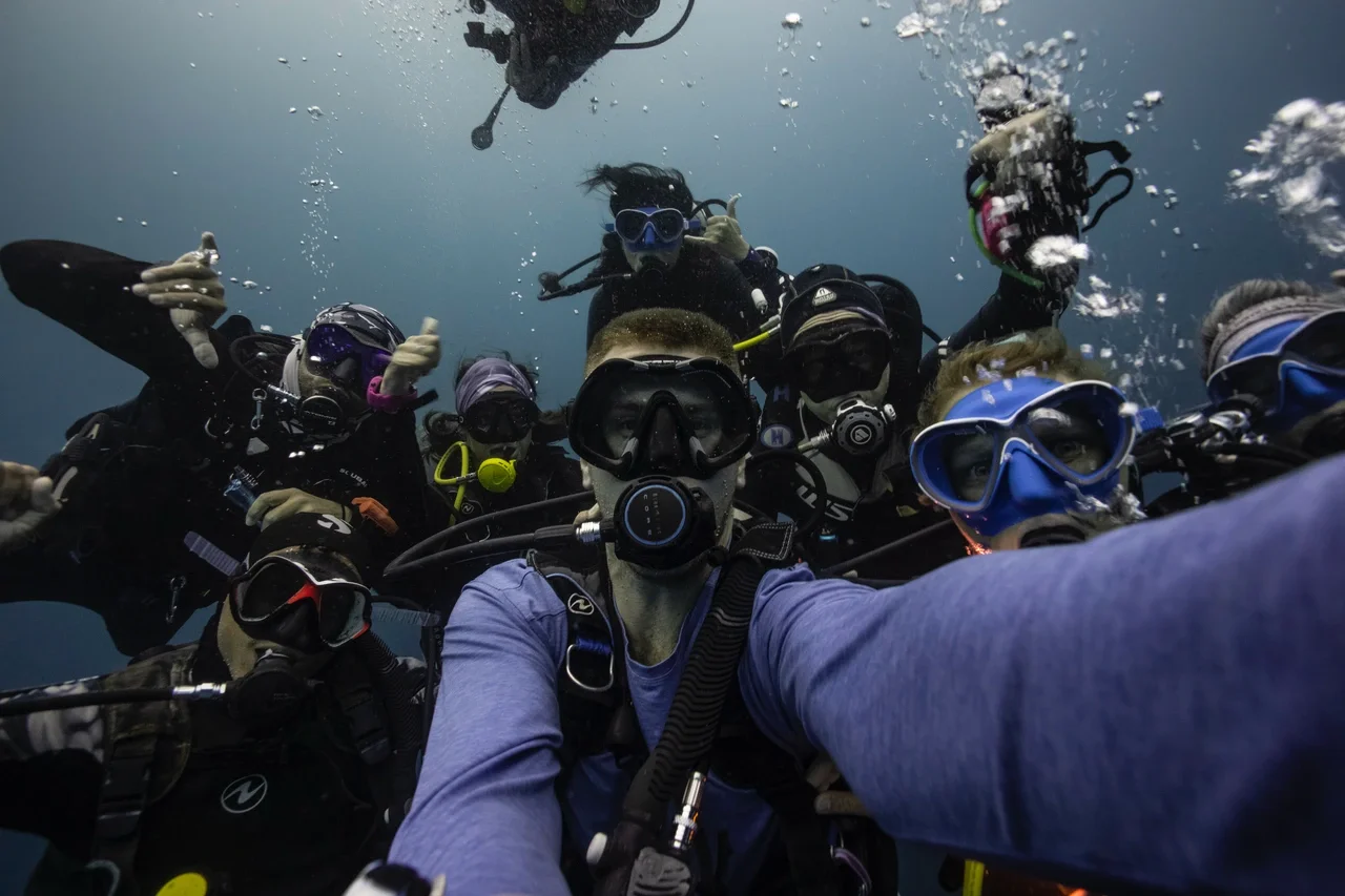 Palau Liveaboard Group Photo