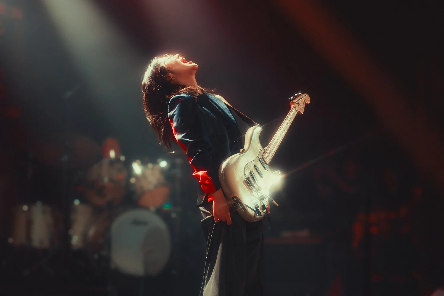 PREFERED COVER - SeSoNeon_montreal_12September2025-12.jpg