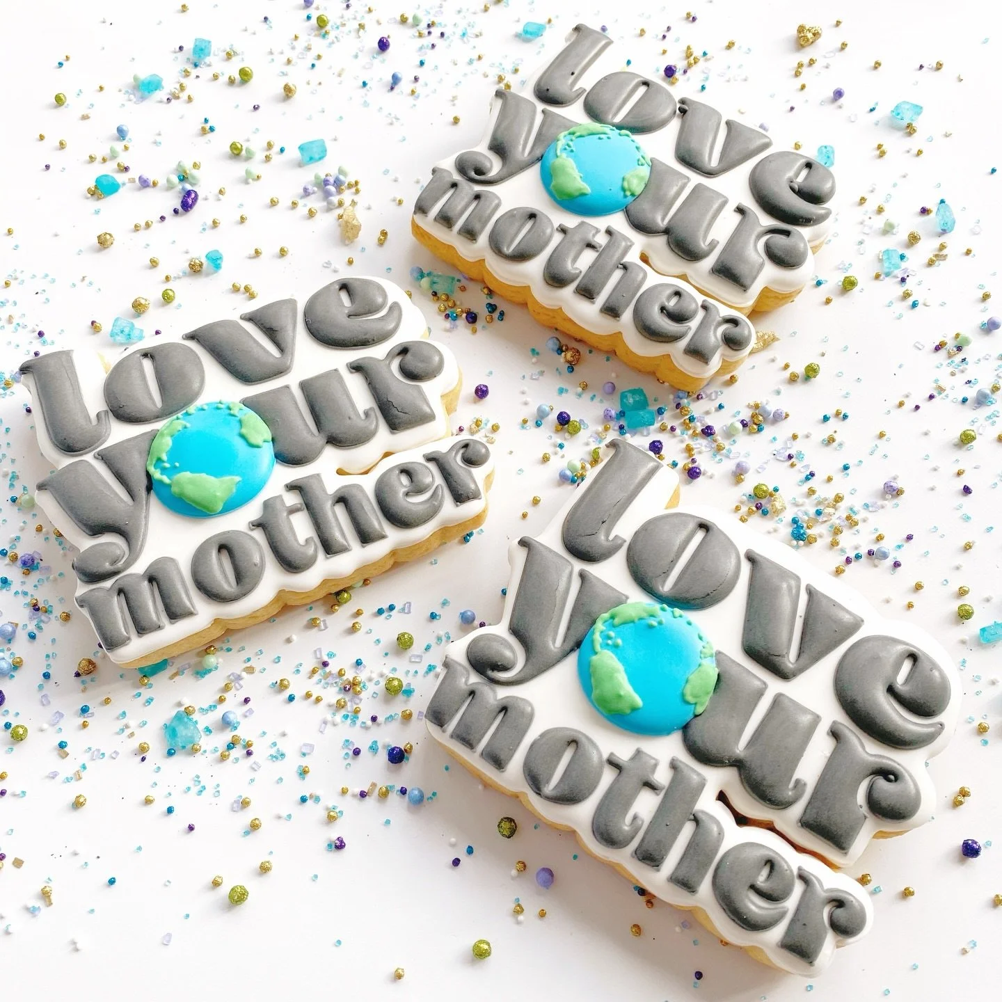 &ldquo;The Earth does not belong to us: we belong to the Earth.&rdquo; Happy Earth Day. Treat Mother Earth right - we only have one! 

#earthday #earthday2026 #motherearth #cookiesofinstagram #earthdayeveryday