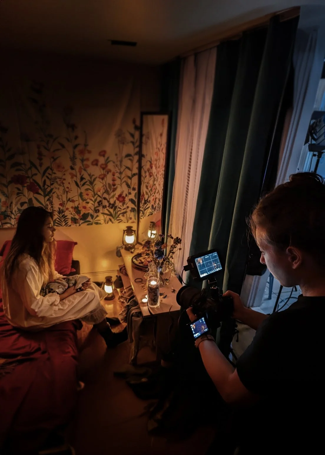 Agnese Marsilii filming Short Film BLOOM_portait.jpg