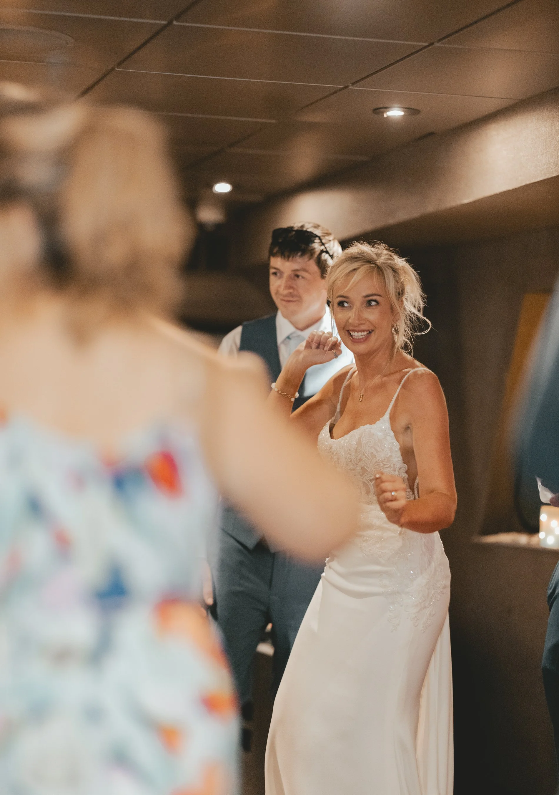 Wedding_Sinead_Adam_Boat_523.jpeg