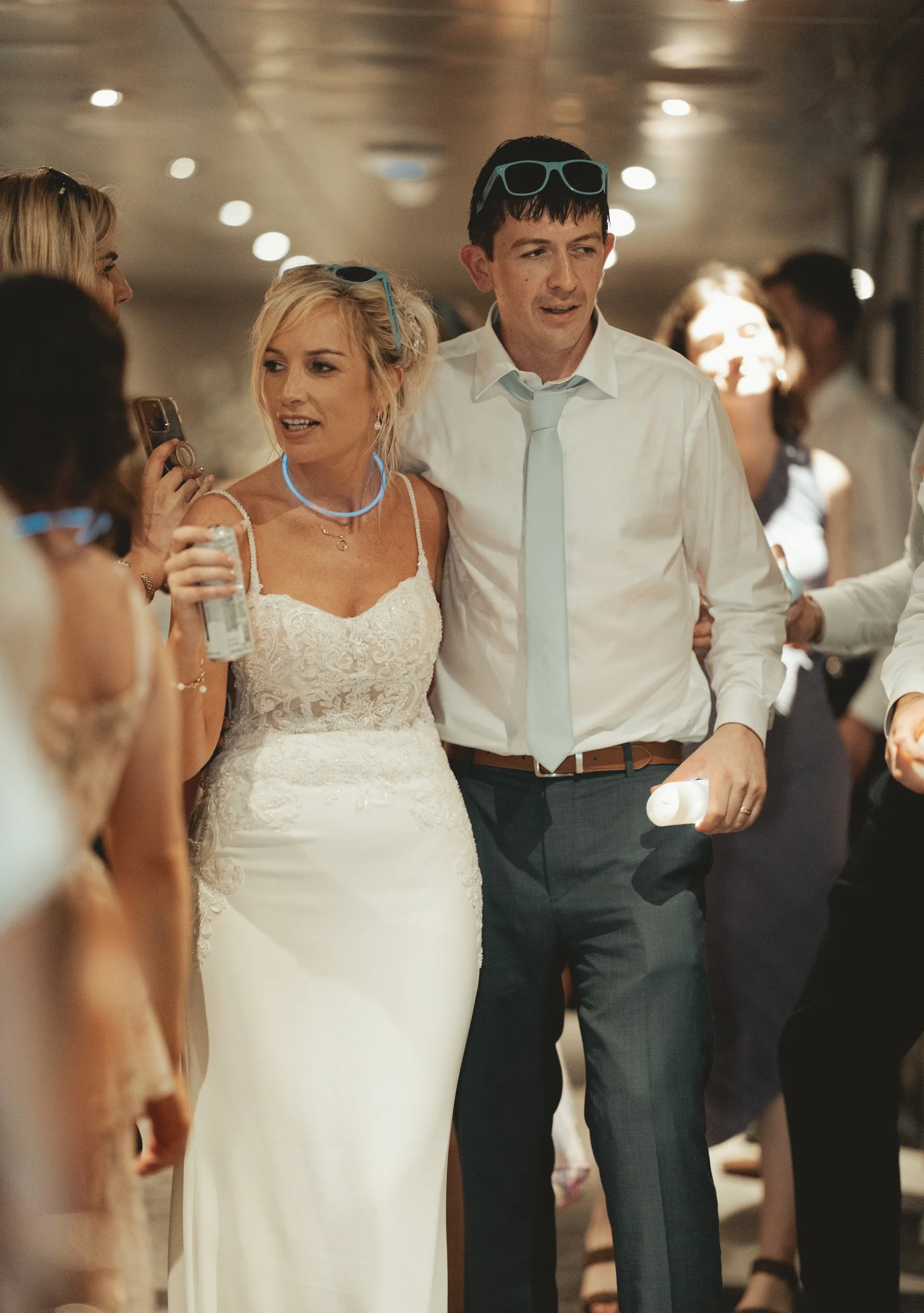 Wedding_Sinead_Adam_Boat_680.jpeg