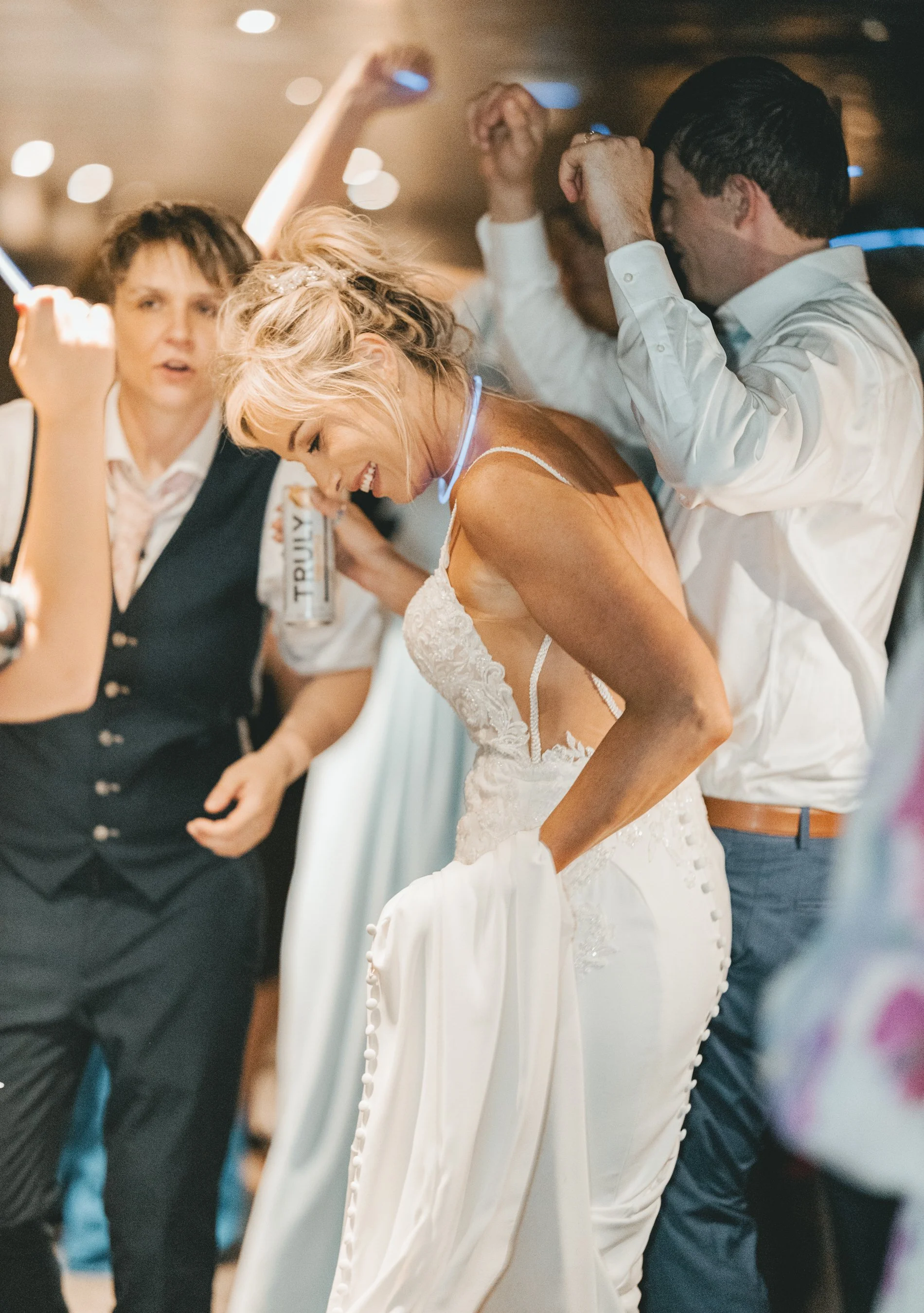 Wedding_Sinead_Adam_Boat_633.jpeg