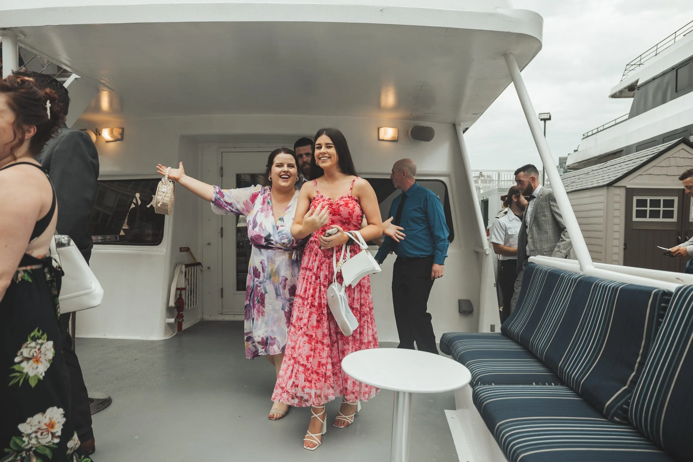 Wedding_Sinead_Adam_Boat_300.jpeg