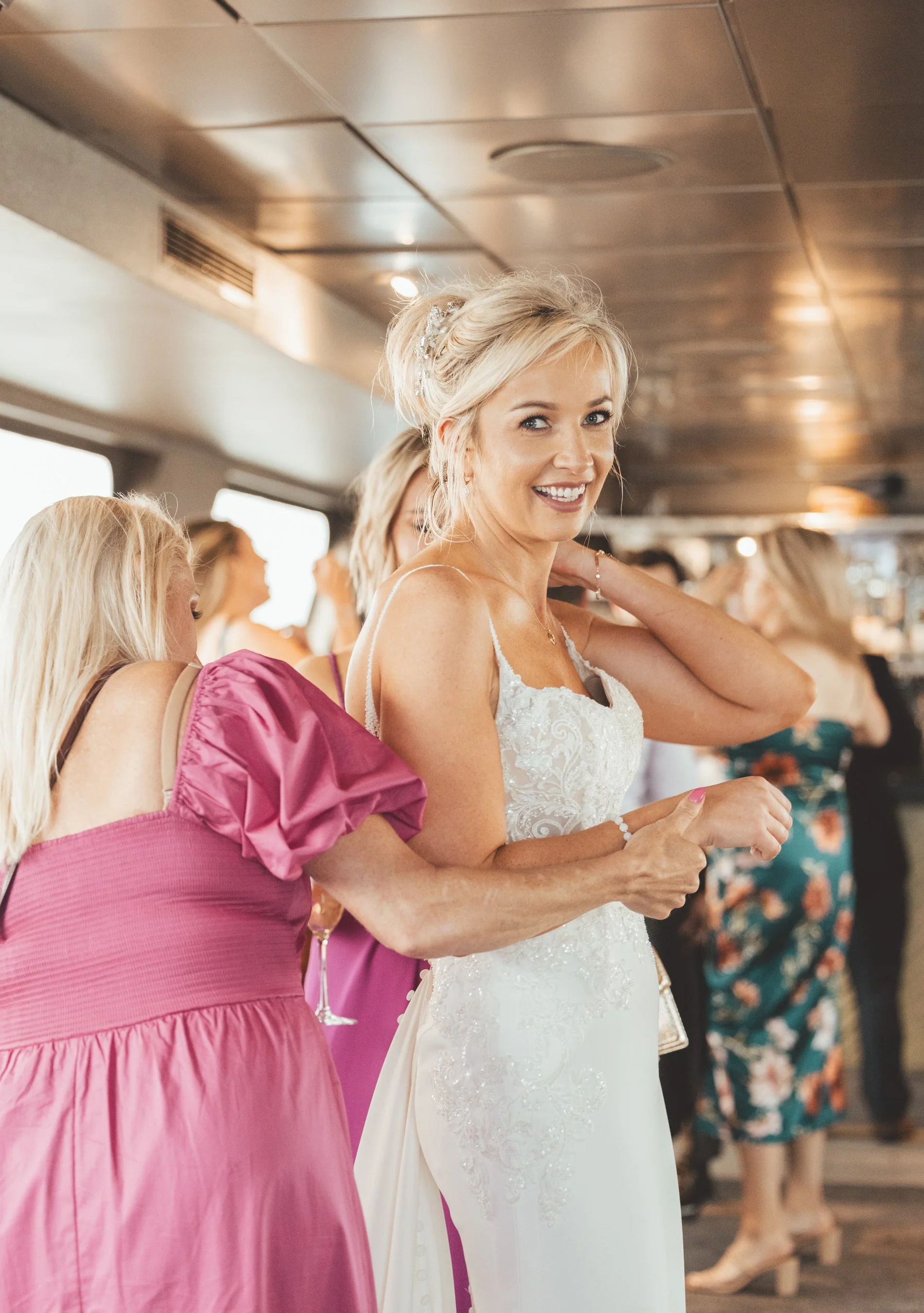 Wedding_Sinead_Adam_Boat_395.jpeg