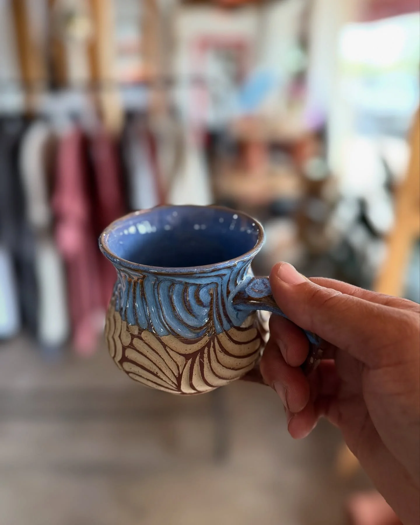 ‼️ New products ‼️

Our resident artists @thekingandtheflower just dropped these beautiful high contrast underglazed coffee cups, with 360 hand-carved patterns. It&rsquo;s like having a work of art in the palm of your hands!

Each coffee cup comes wi