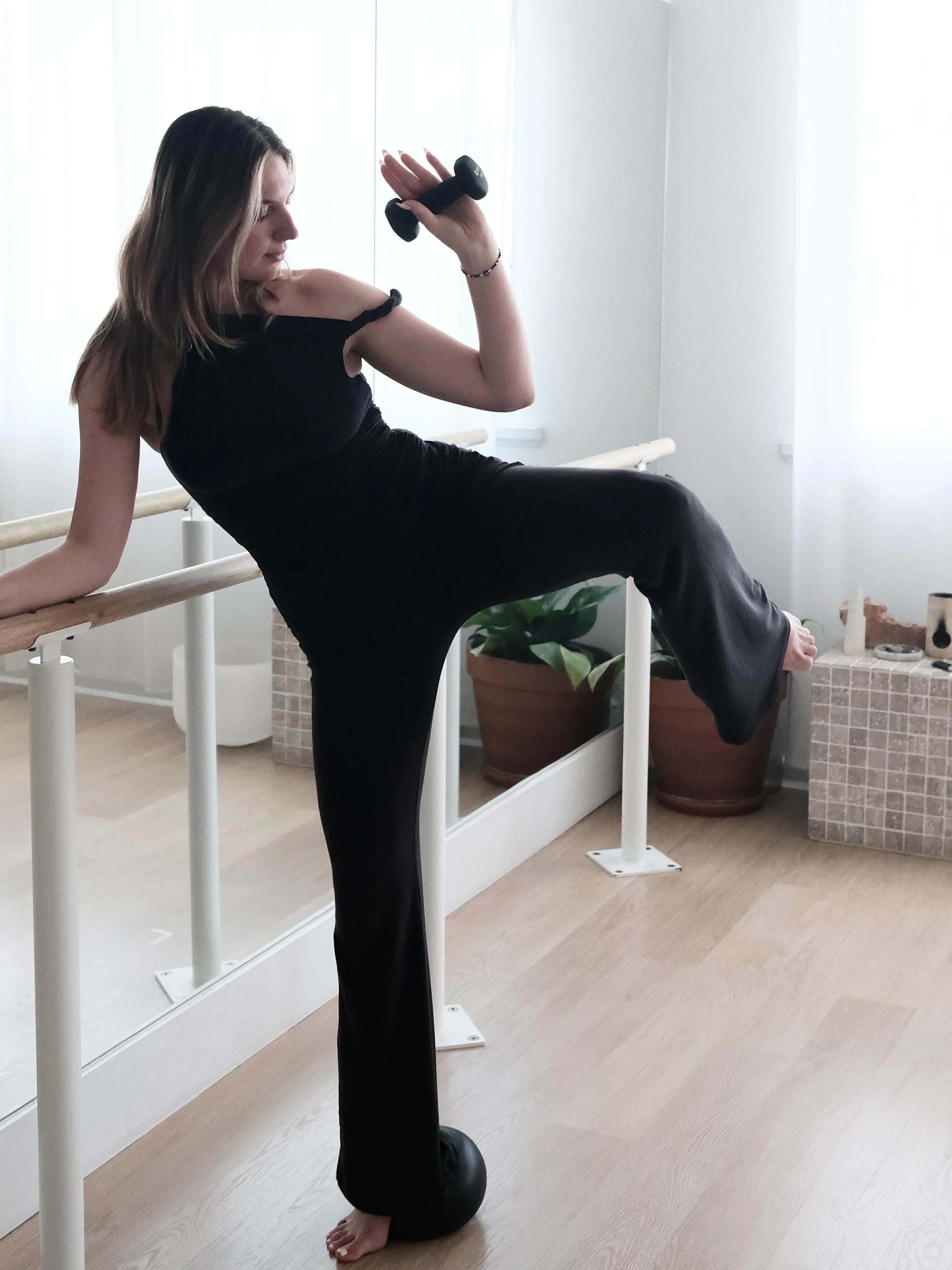 Northcote Fam, you&rsquo;ll be able to catch our lovely Tayla for a few extra classes on the schedule from now 🤍
Wednesday- 7.45am Barre Flow, 9.30am Slow Flow &amp; 12pm Barre Flow. Tayla will also be picking up some extra classes at Richmond in Ju