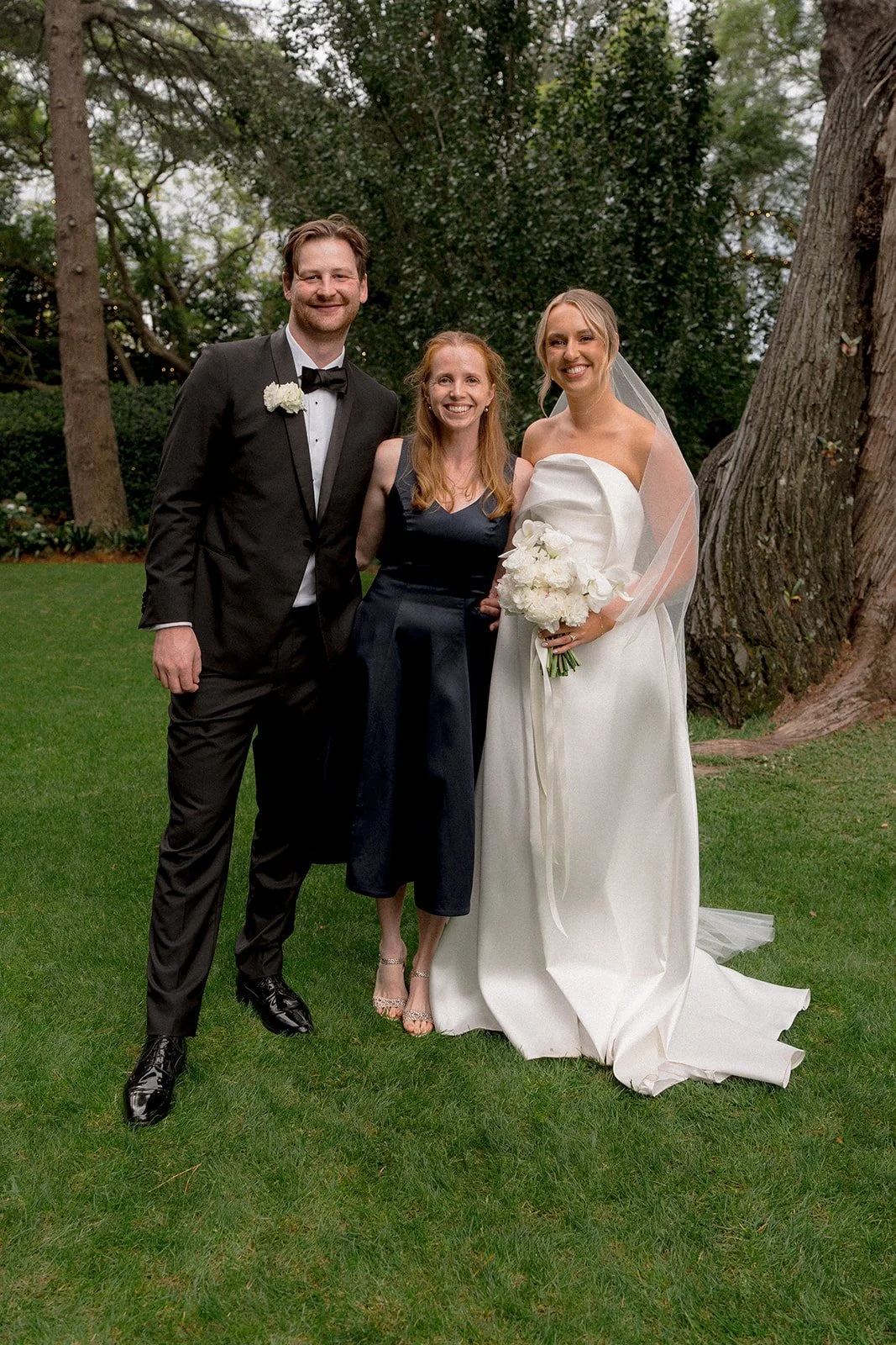 Ellen Carey Marriage Celebrant Honeybee Celebrancy | Wedding of Natalie and Karl at Gabbibar Homestead