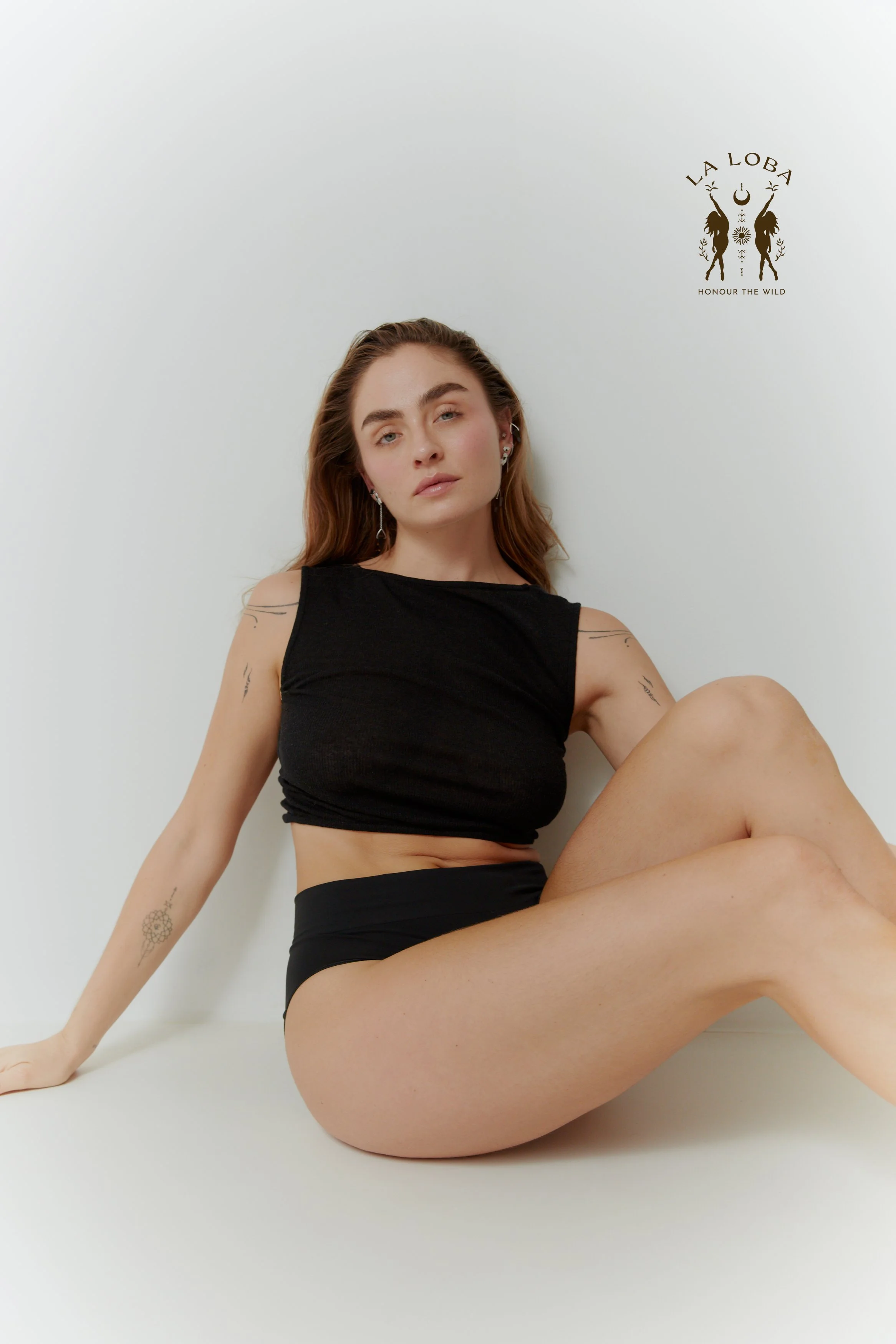LA LOBA (Fashion) (Commissioned)
