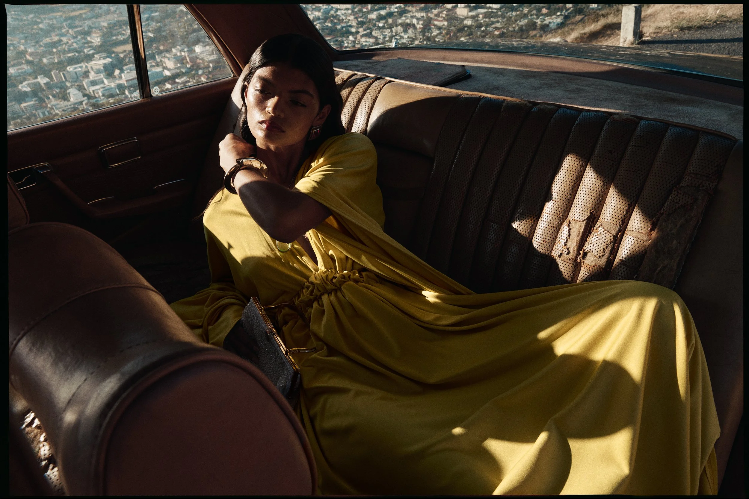 cpt-capetown-southafrica-ninapetrova-fashionshoot-carfashionshoot-hamburgphotographer-carshooting-capetowncar-retrorentalscapetown_11.jpg