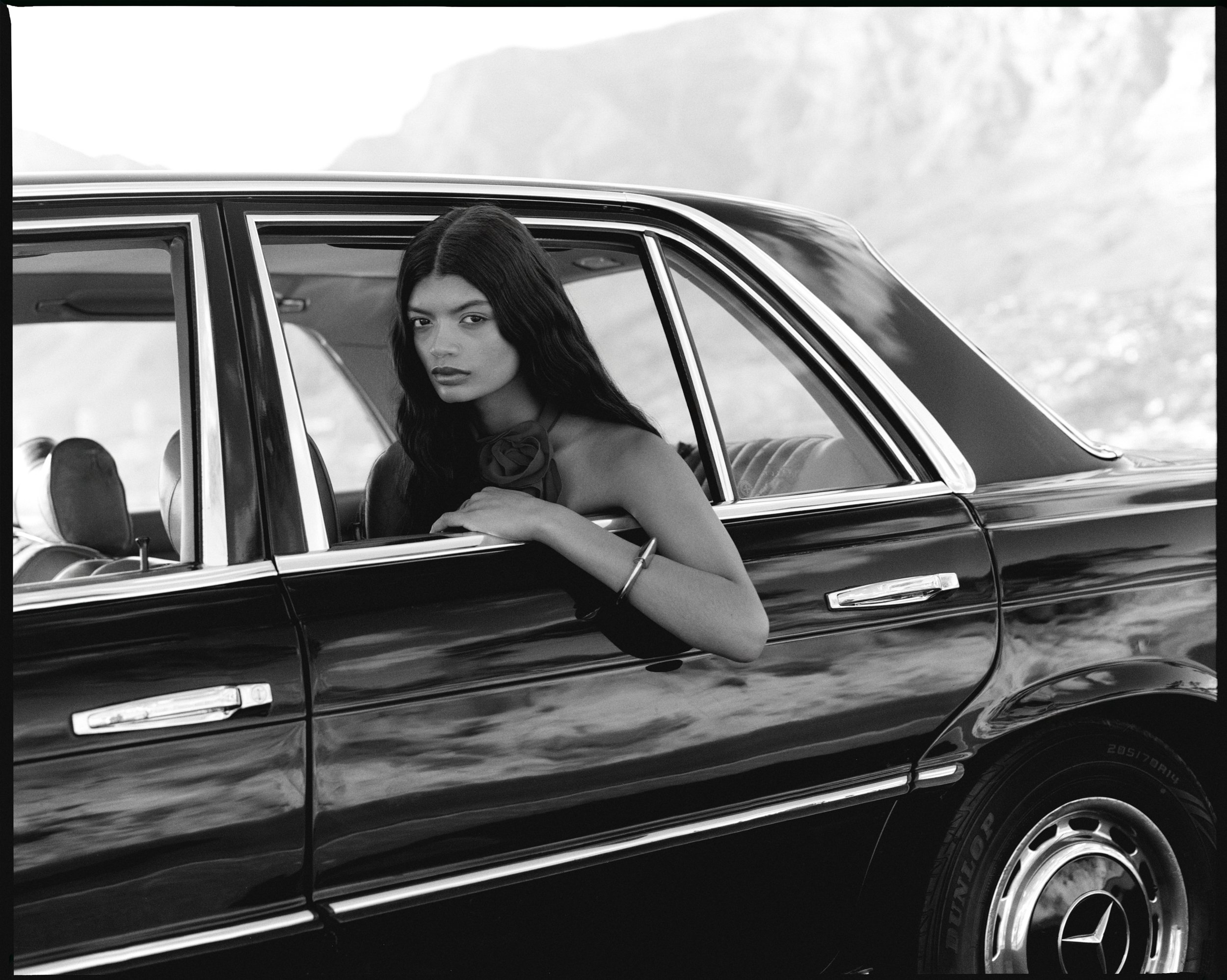 cpt-capetown-southafrica-ninapetrova-fashionshoot-carfashionshoot-hamburgphotographer-carshooting-capetowncar-retrorentalscapetown_05.jpg