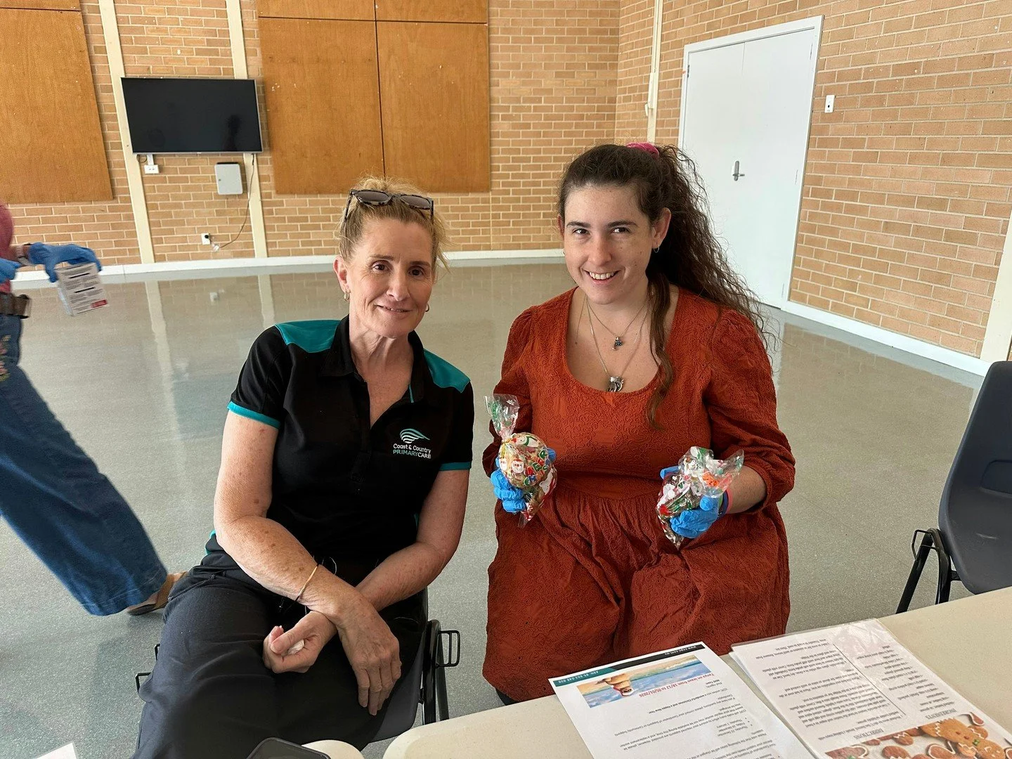 Christmas Cookie Fun! 🎄🍪

Our NDIS Christmas Cookie Cooking Class was full of festive cheer! Participants baked, decorated, and enjoyed delicious cookies this week. 👩&zwj;🍳🎅 So delicious!

It was wonderful to see everyone getting into the holida