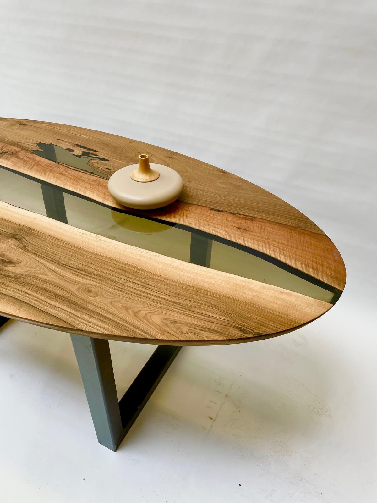 Europese Walnoot Epoxy Tafel
