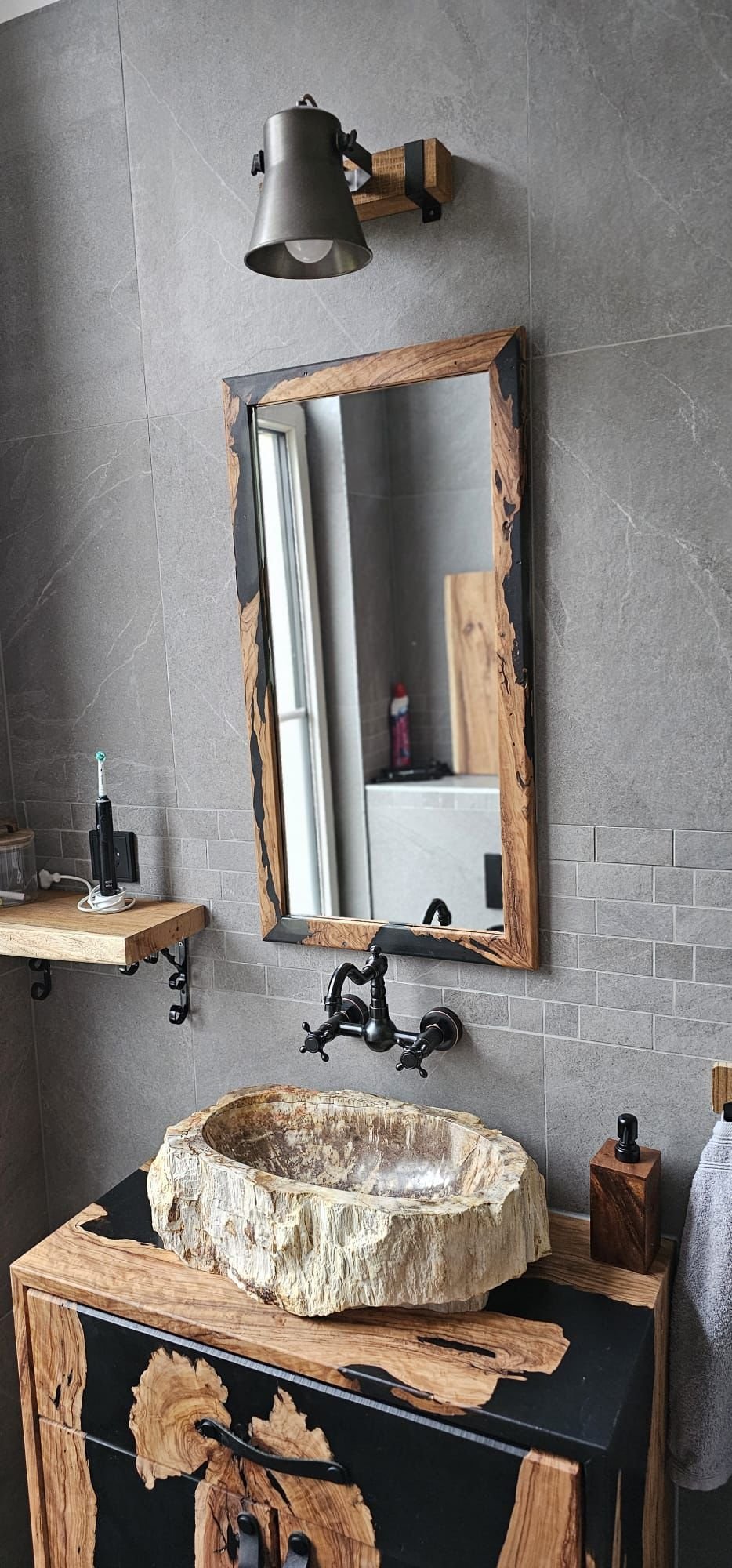 WhatsApp Image 2025-11-24 at 16.51.48.jpeg