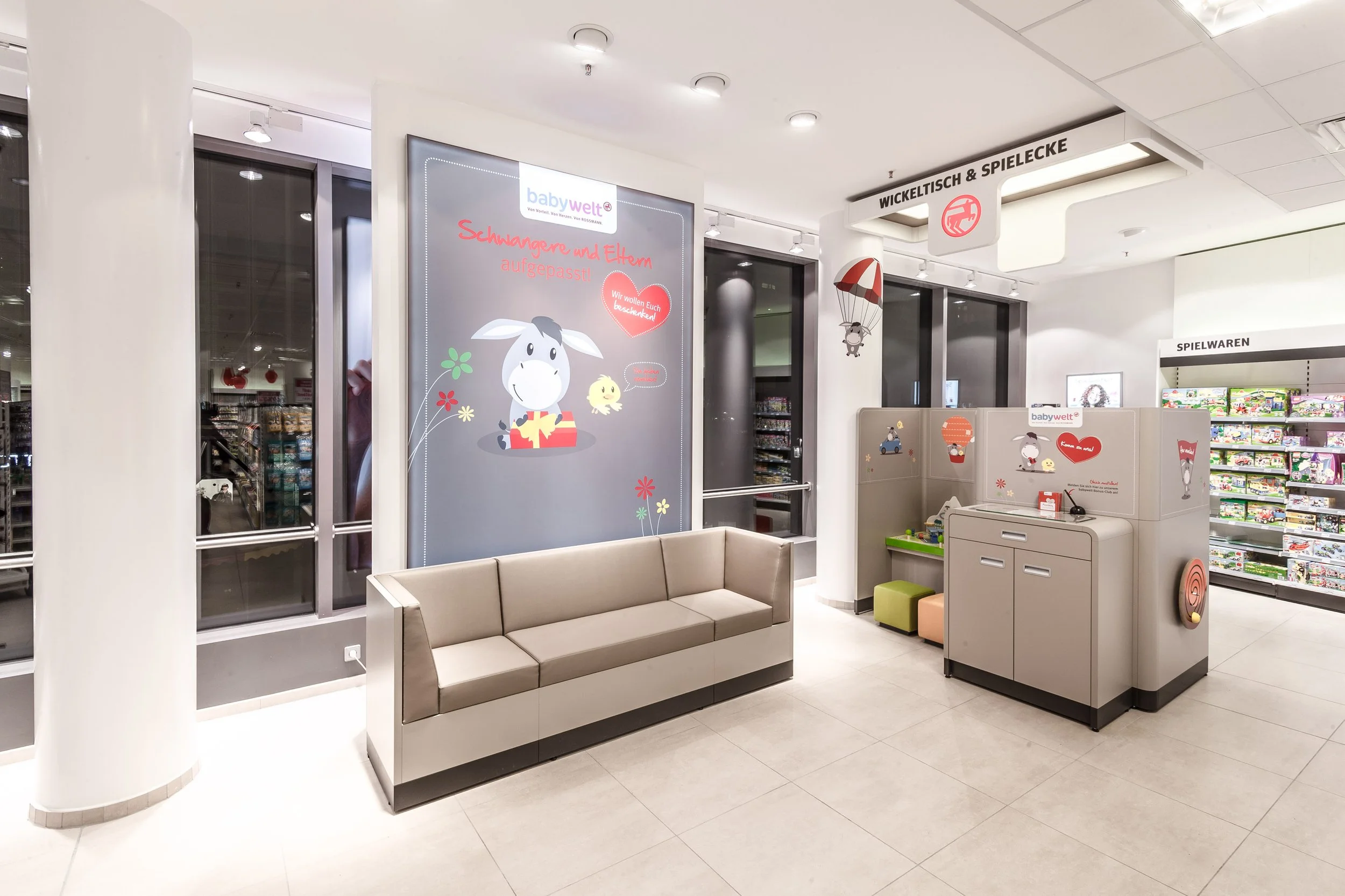 Stefan_Kuschmierz_Retaildesign_Rossmann_13.jpg