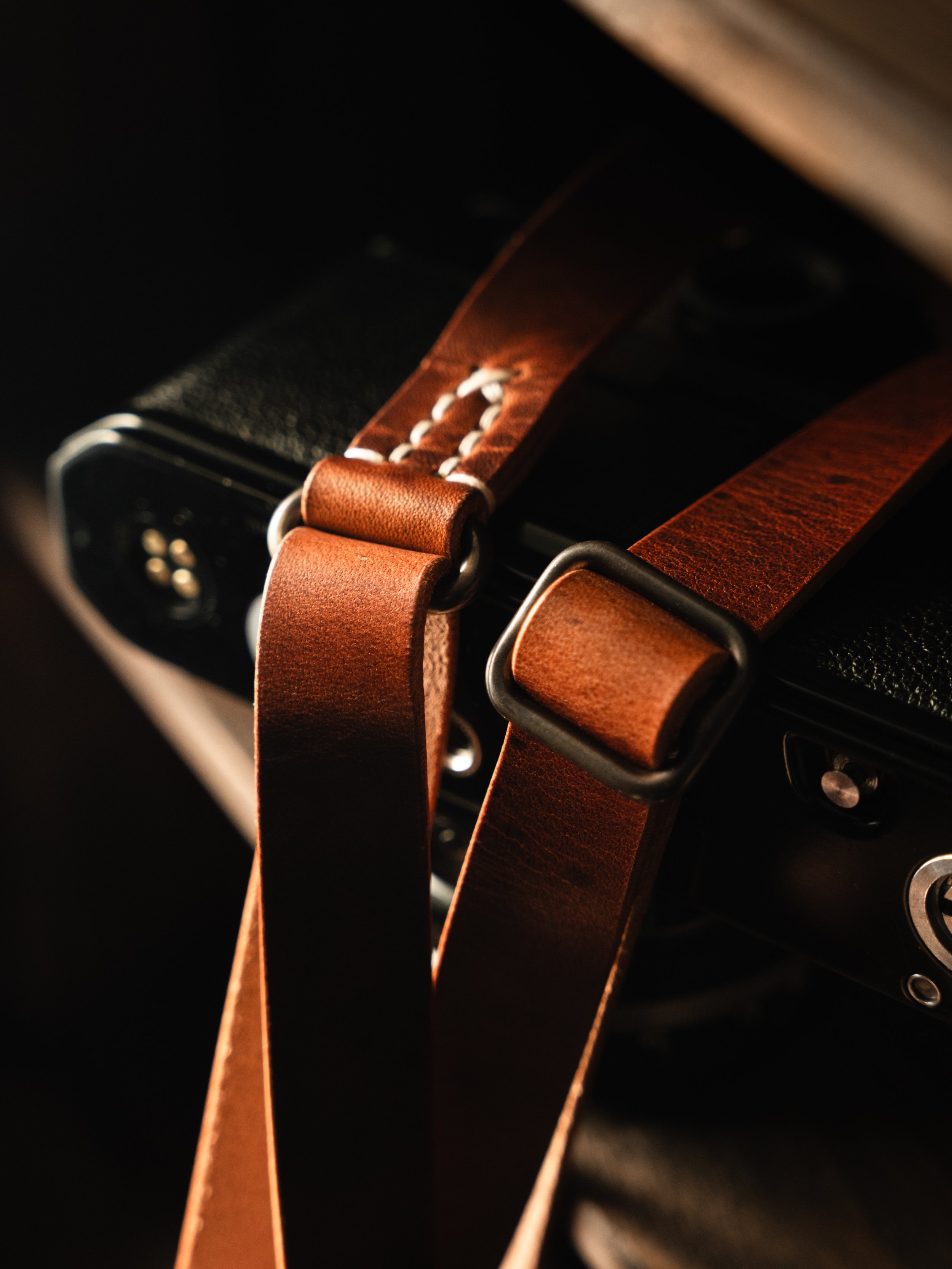 james' adjustable strap mk3 srgb-4.jpg