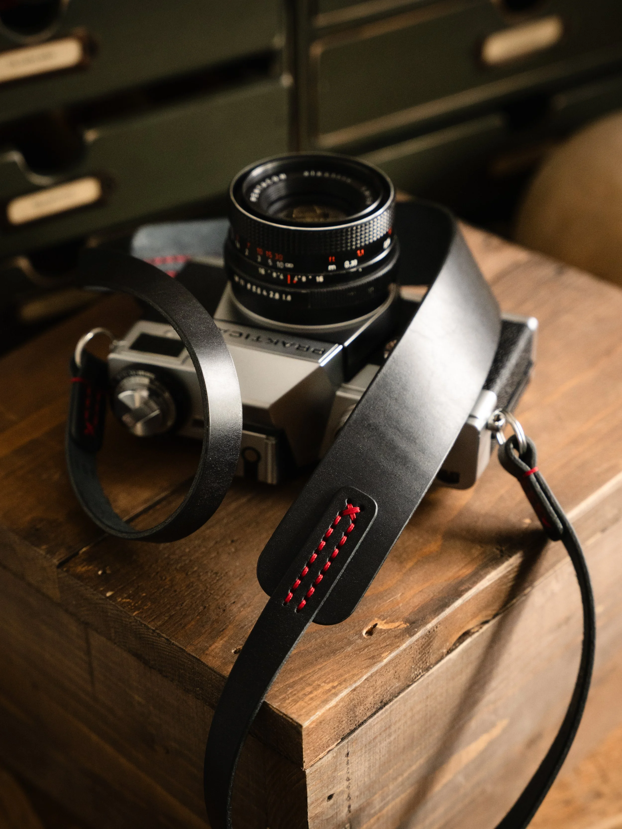 Classic Wide Strap