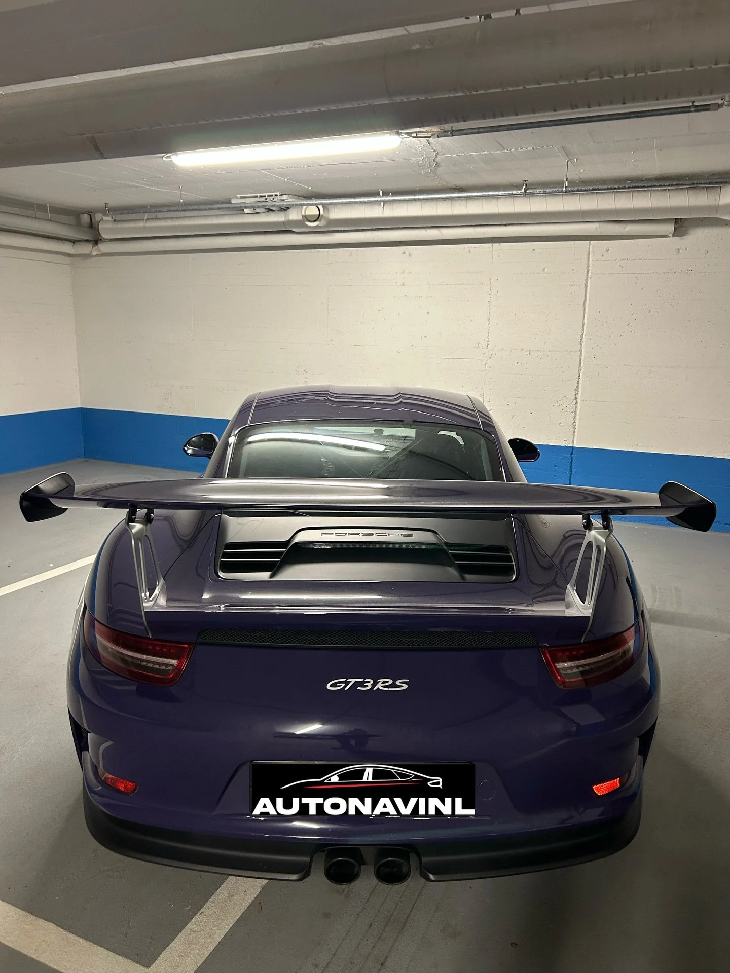 🇳🇱 Vandaag hebben we deze Porsche 911/991.1 GT3 RS 🐎🏁 voorzien van draadloze Apple Carplay/Android Auto!

Deze bolide beschikt nu over apps zoals Spotify, Waze, Google Maps en nog veel meer!

Benieuwd naar de mogelijkheden? Neem dan gerust contac