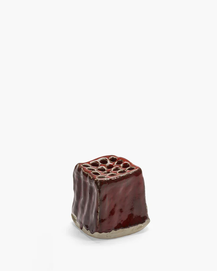 Vase Pique-Fleurs L in red