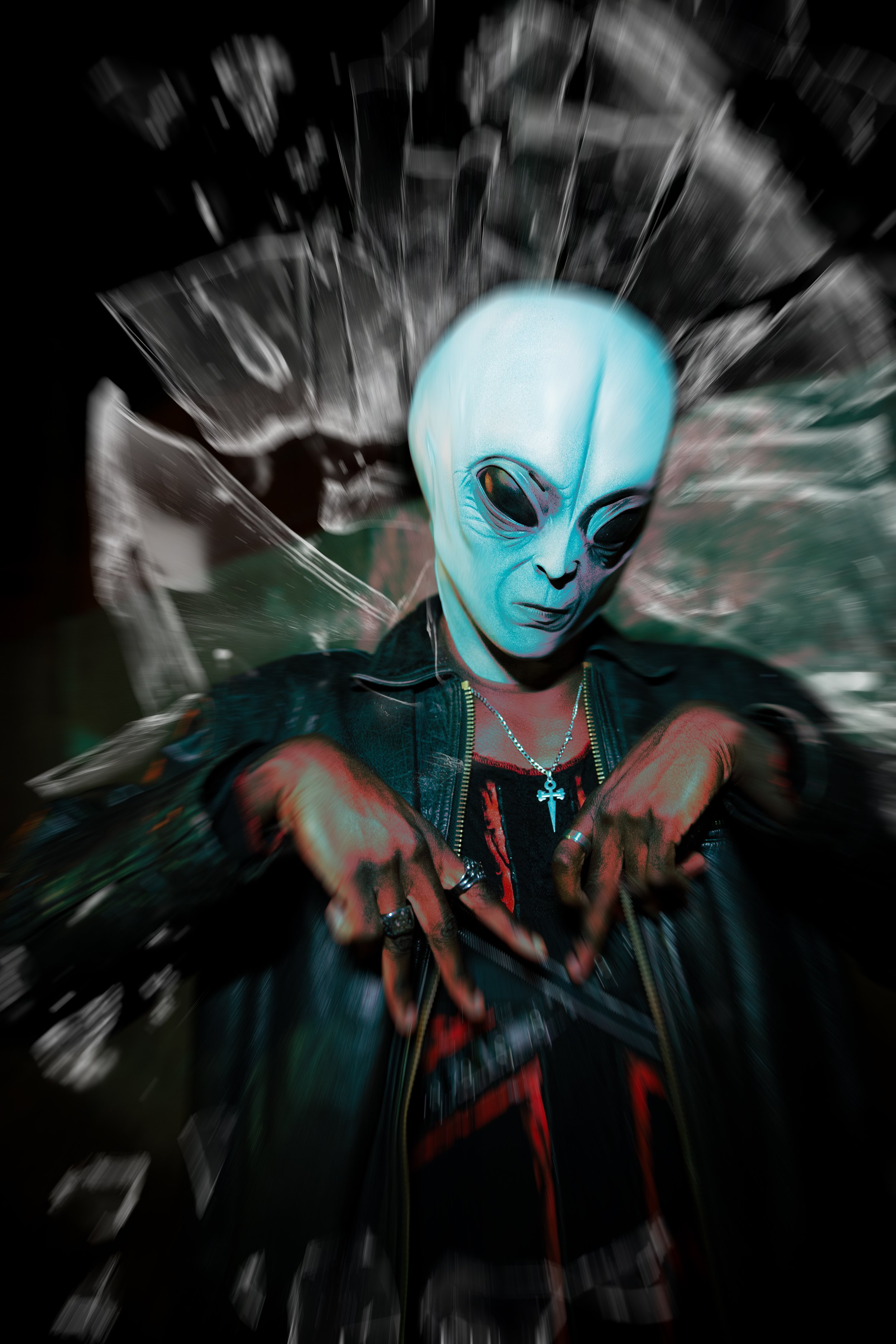 alien blur.jpg
