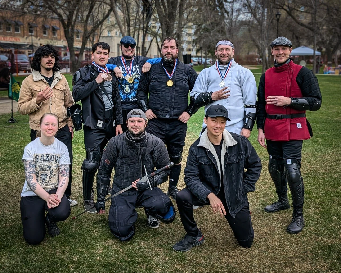 We went to the Saskatchewan Highland Gathering in Regina alongside @edmontongermanfencingguild this weekend! This was the first tournament run by the local HEMA club so AB had to come out and represent ⚔️ there were competitors from Saskatchewan and 
