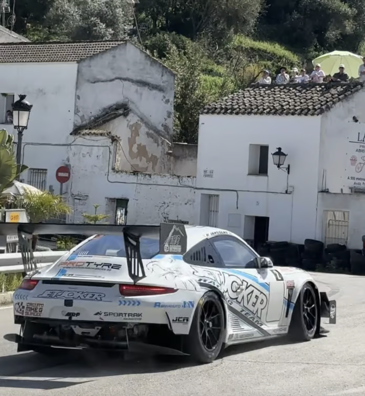 What is Hill Climb Racing?