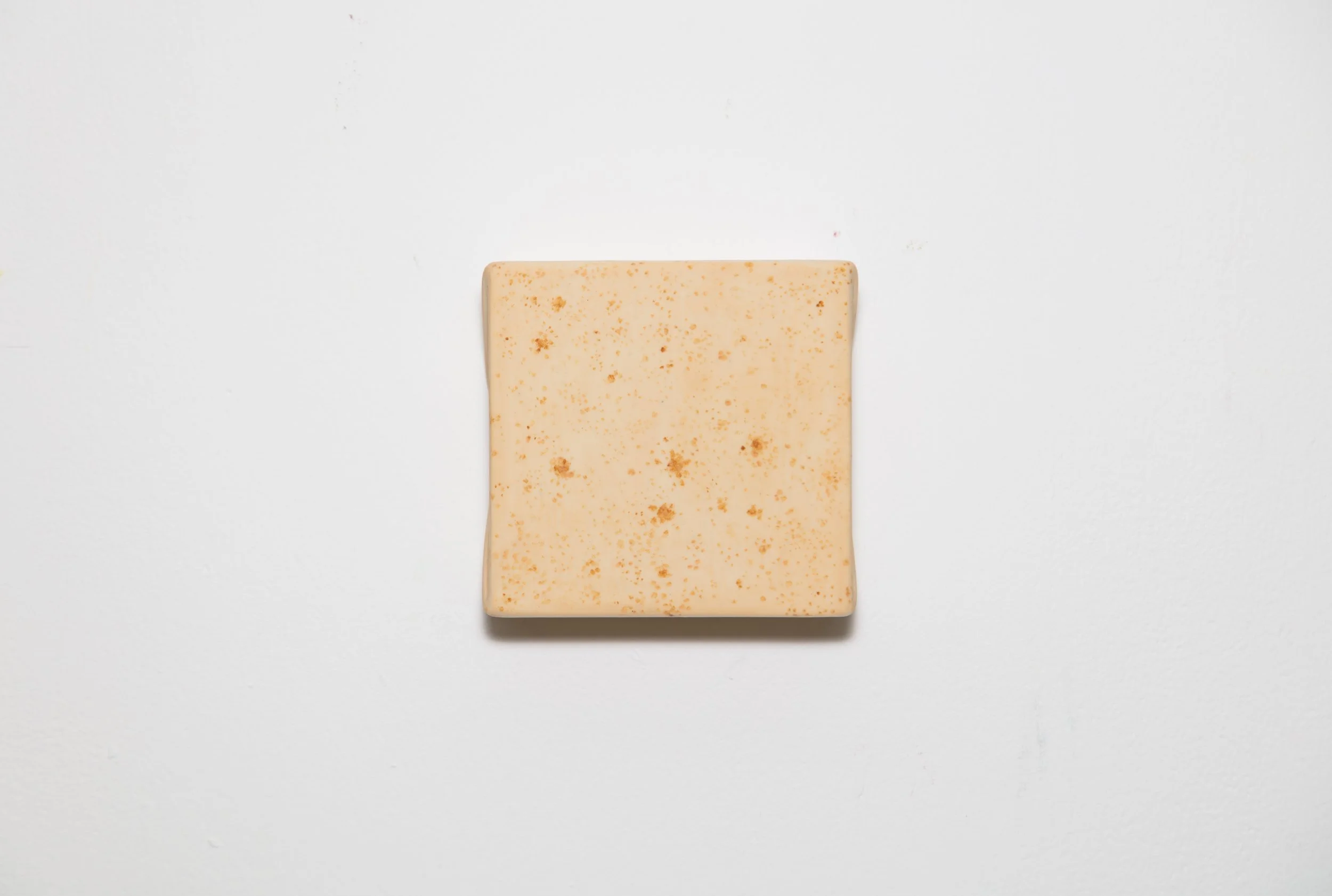 Left shoulder, 2024. Oil on sculpted canvas, 10 cm x 10 cm x 3.5 cm. (Front). 