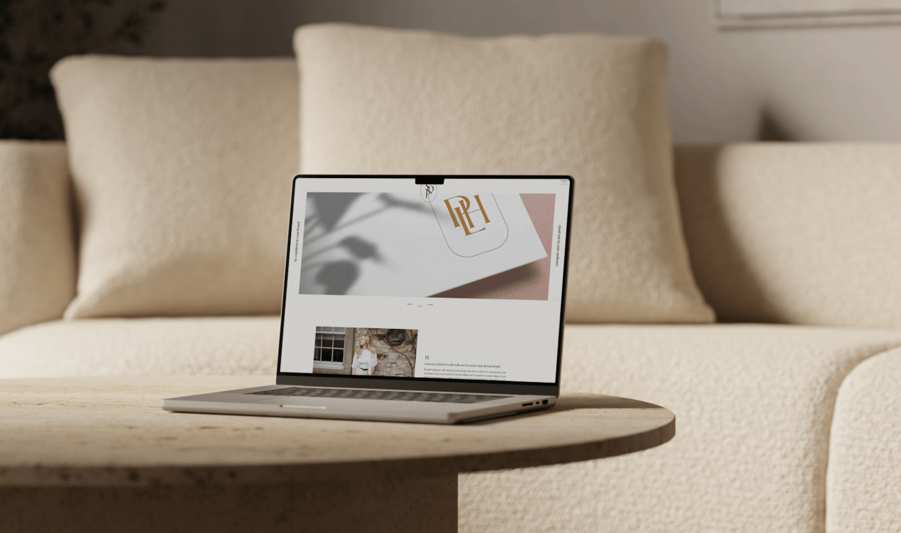 MacBook showing a Dubsado coded Form