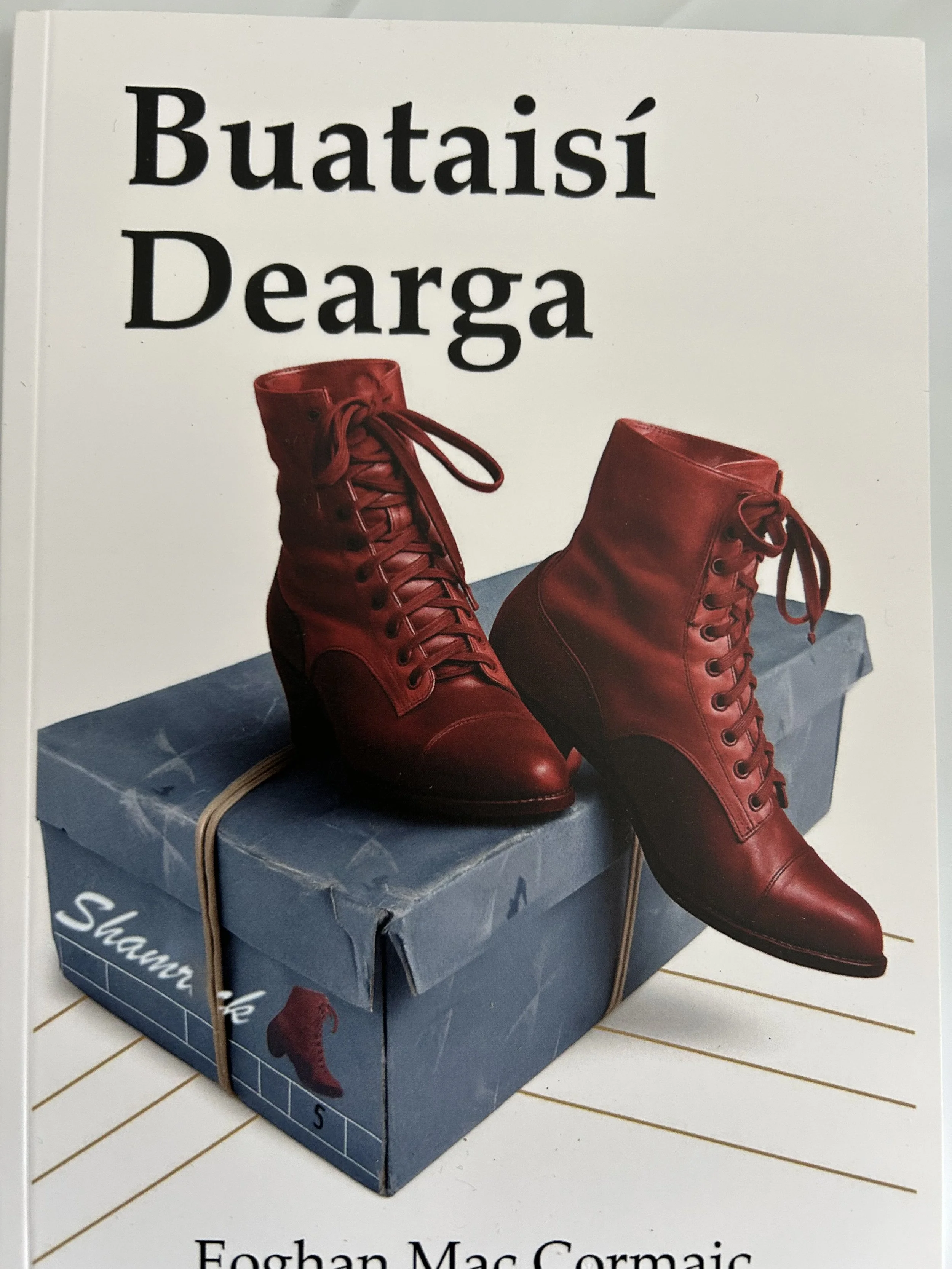 Buataisí Dearga le hEoghan Mac Cormaic