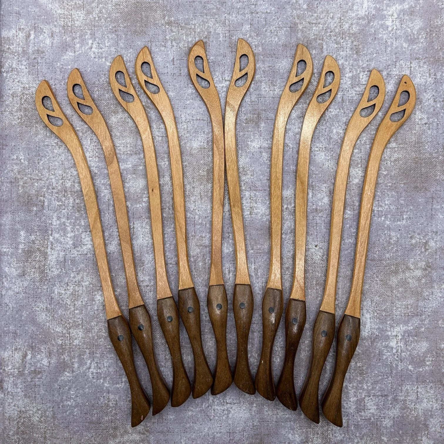 Wisp - Cherry with Walnut grip 6.4-7.1g