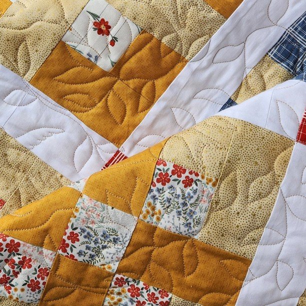 Butterflies futtering through a patchwork of gardens.

#innova #butterfles #longarmquilting #quilting #autopilot